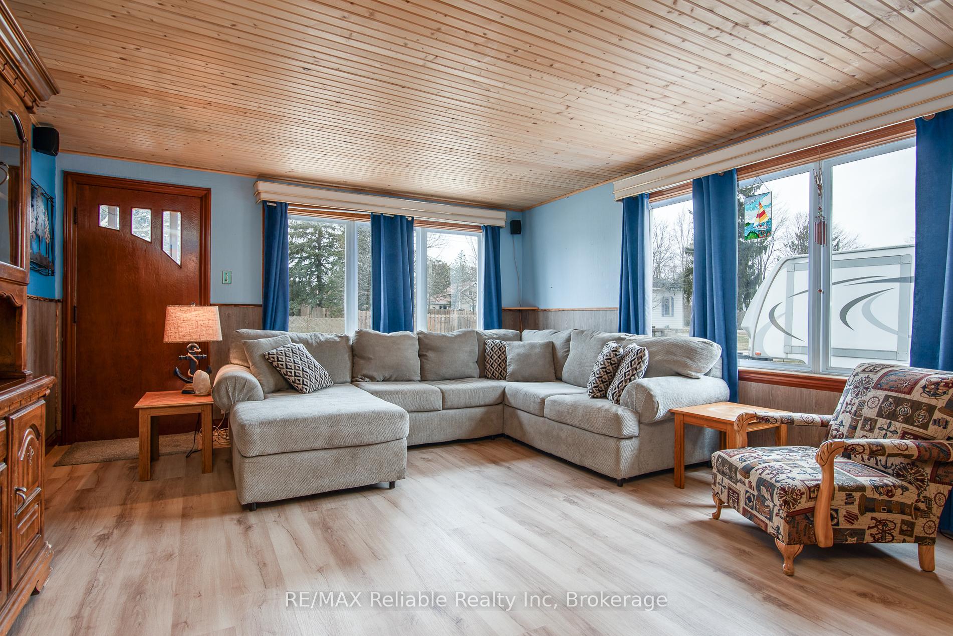 Photo 9 of 9 William Street, Huron East, Egmondville — HOMEH