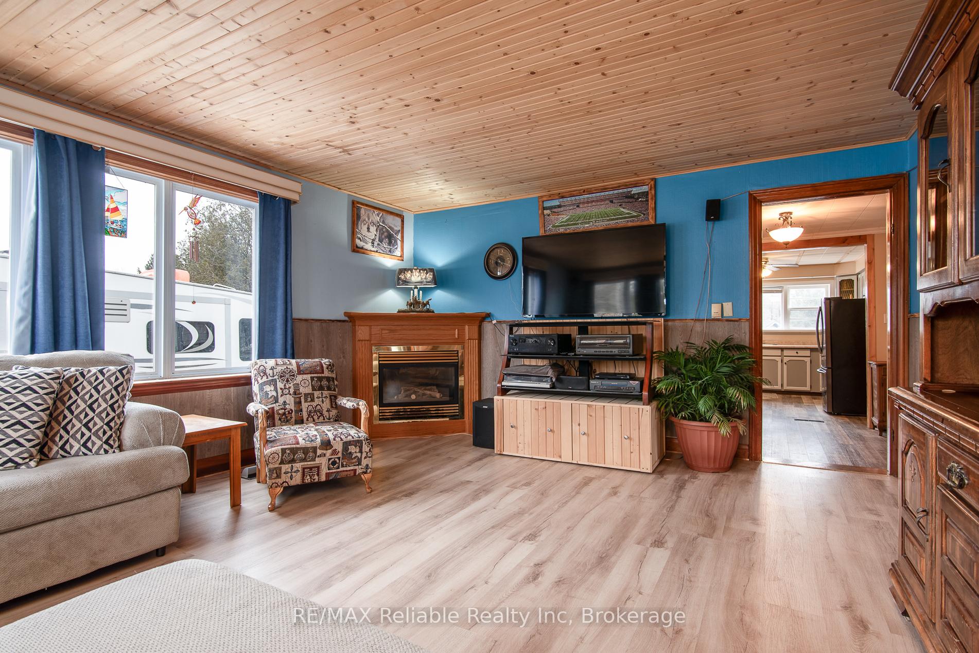 Photo 12 of 9 William Street, Huron East, Egmondville — HOMEH