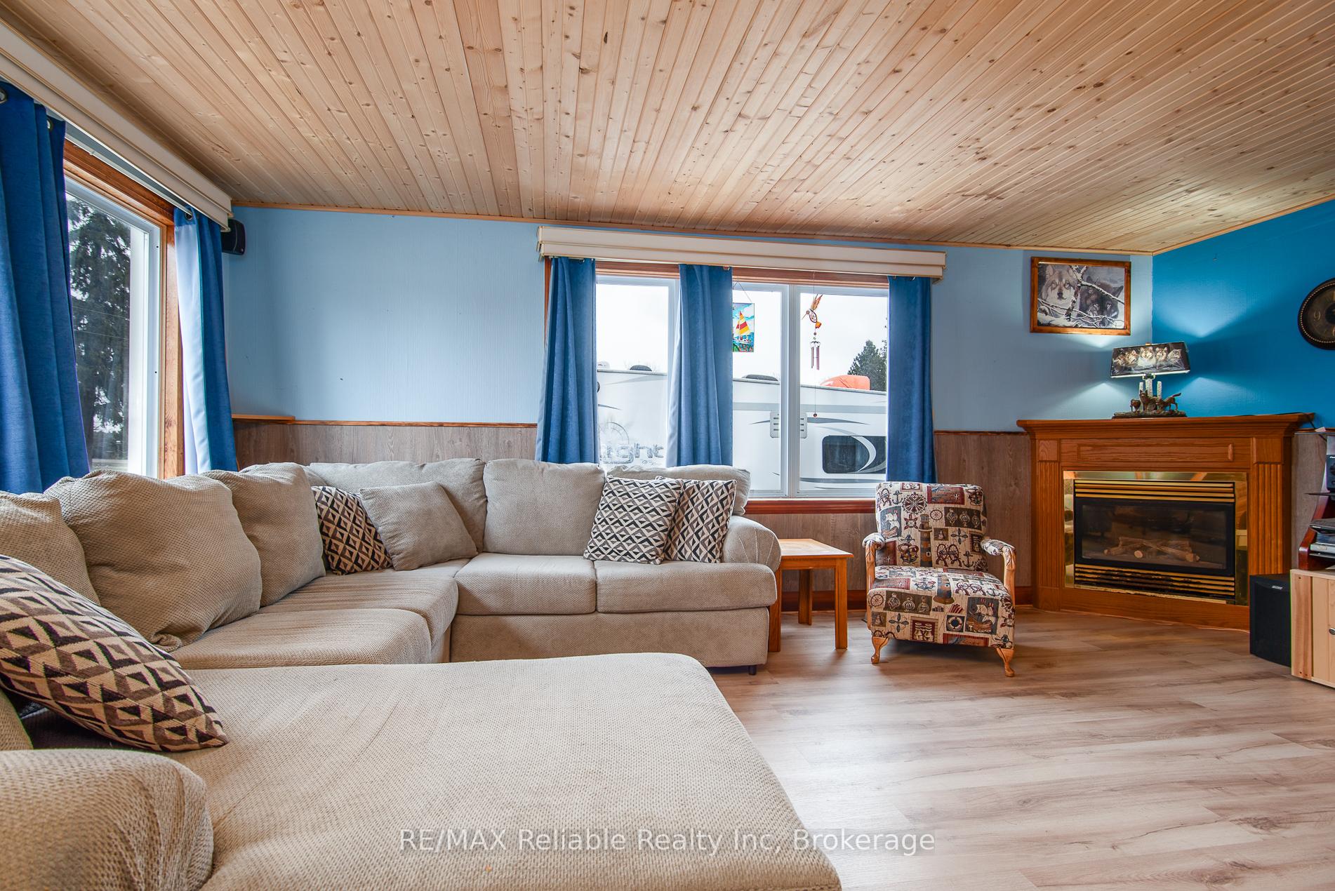 Photo 13 of 9 William Street, Huron East, Egmondville — HOMEH
