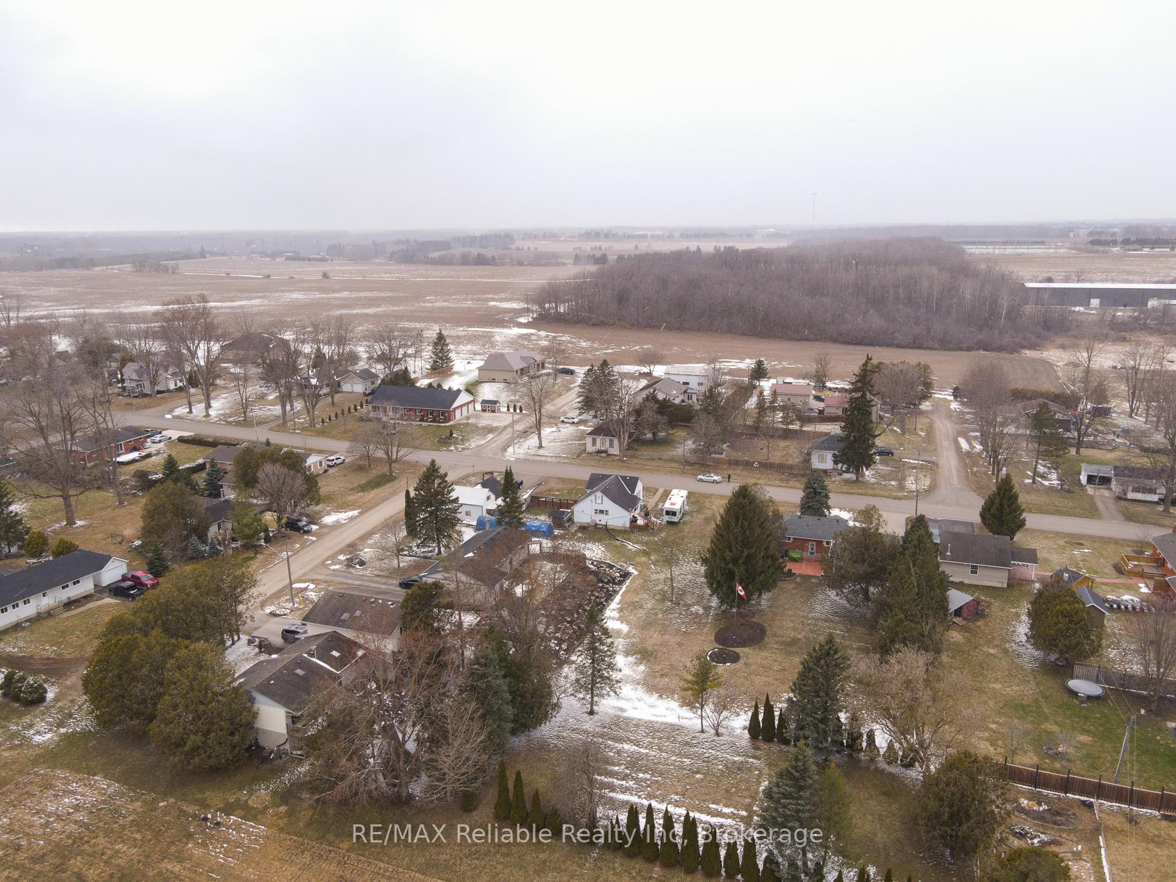 Photo 36 of 9 William Street, Huron East, Egmondville — HOMEH