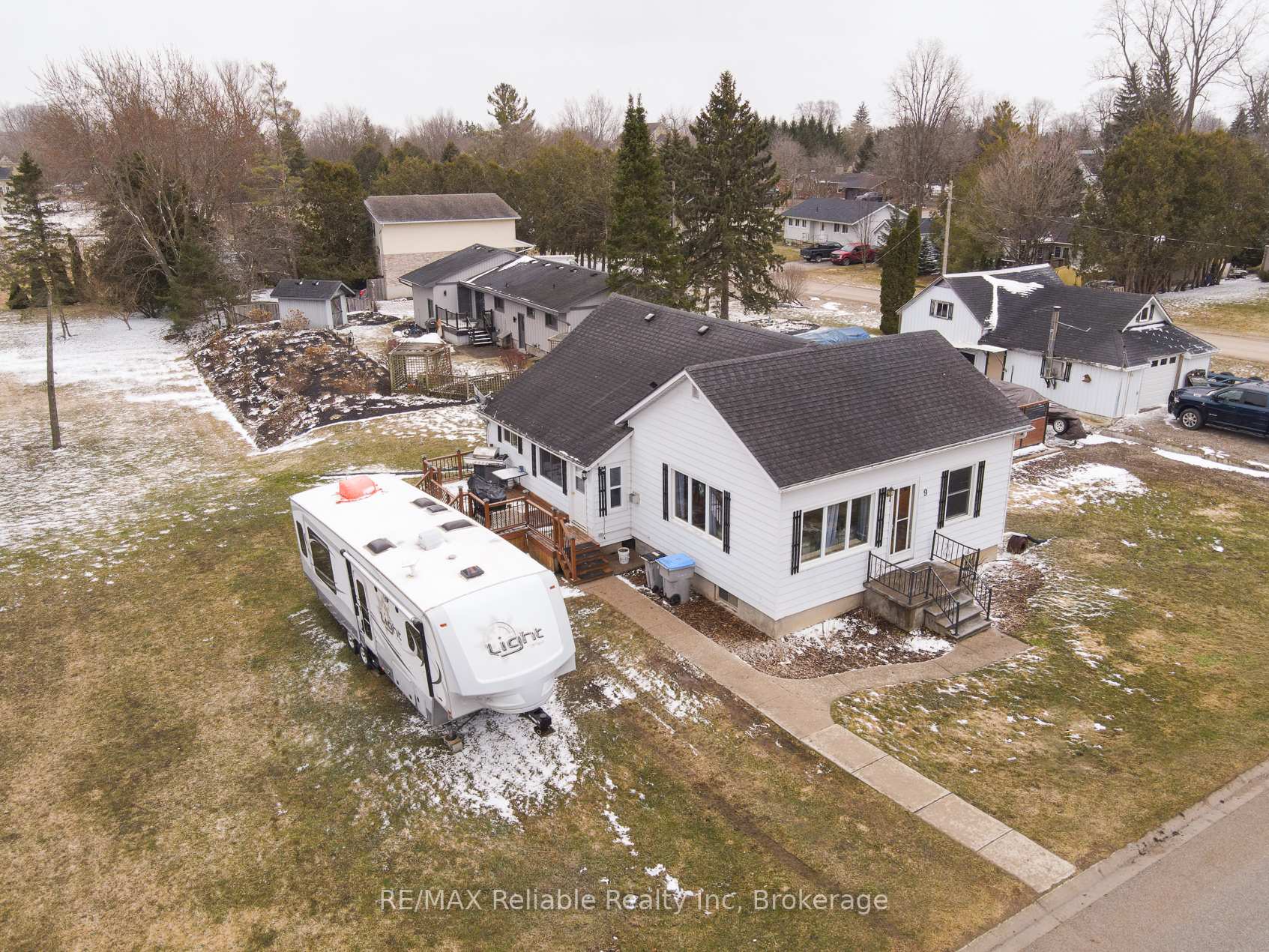 Photo 37 of 9 William Street, Huron East, Egmondville — HOMEH