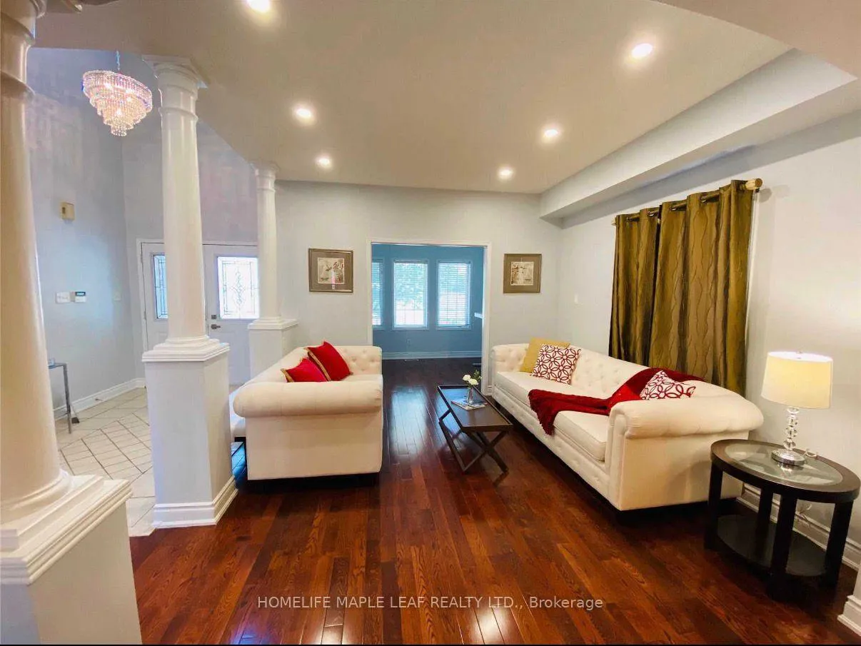 Photo 4 of 92 Edenbrook Hill Drive, Brampton, Fletcher's Meadow — HOMEH