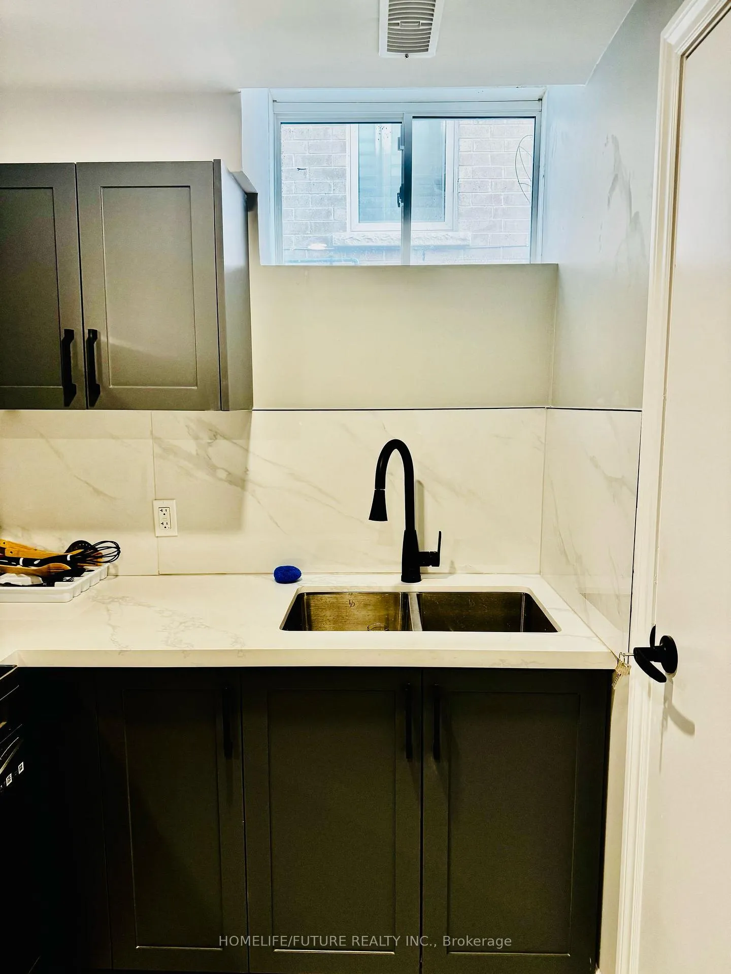 Photo 22 of Unit BSMT, 1121 Cameo Street, Pickering, Rural Pickering — HOMEH
