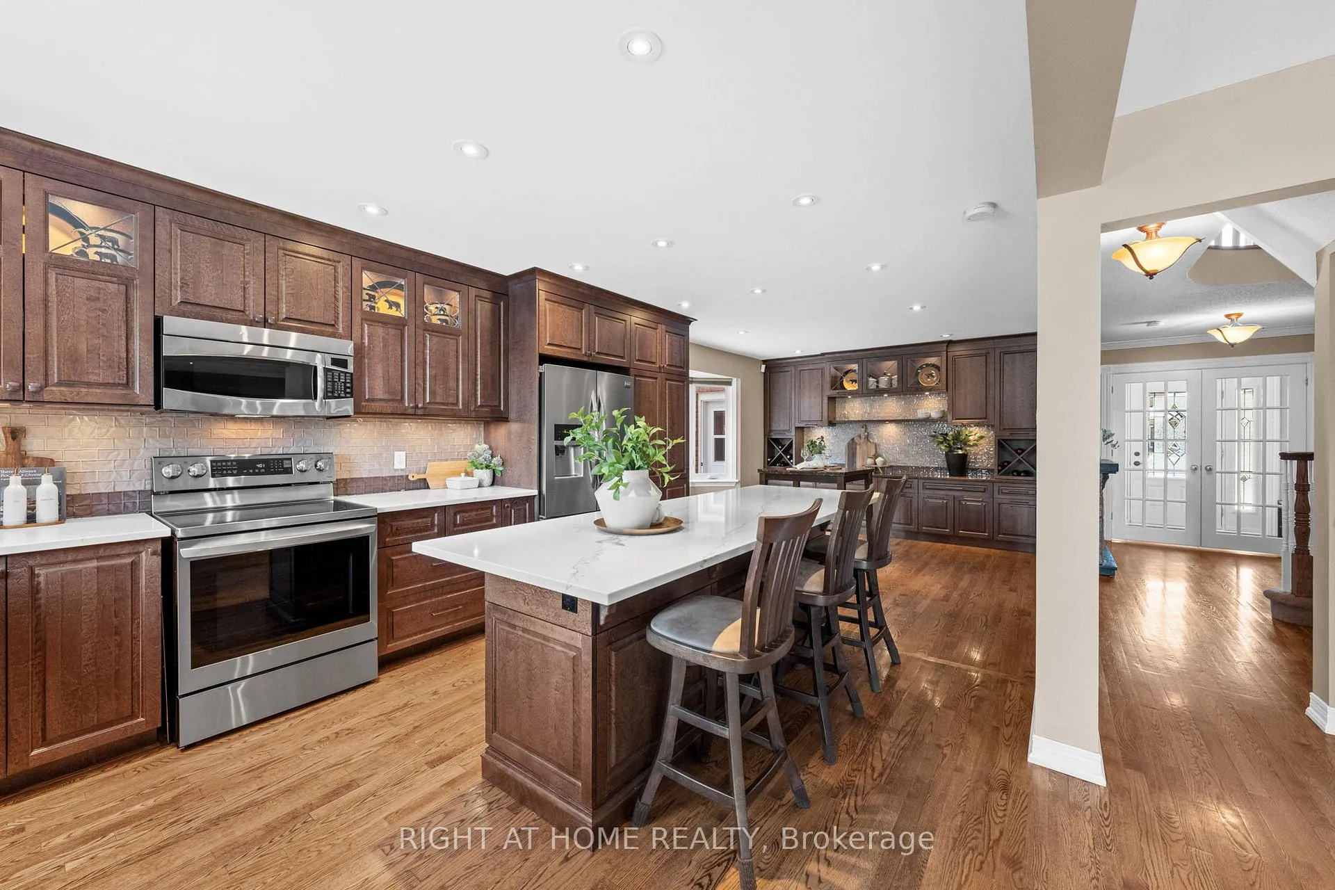 Photo 14 of 21 Slade Crescent, Ottawa, Kanata - Kanata Lakes/Heritage Hills — HOMEH