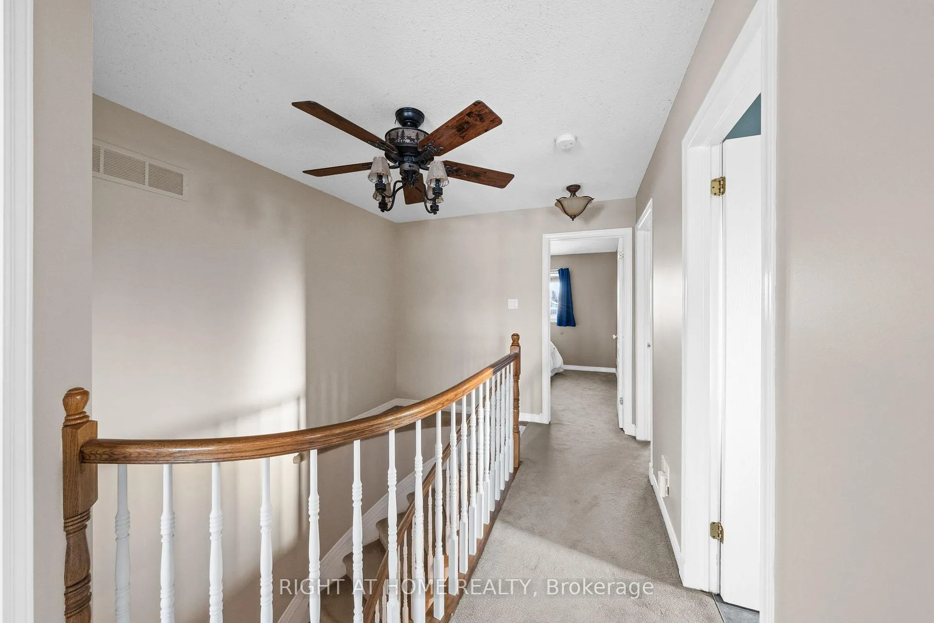 Photo 23 of 21 Slade Crescent, Ottawa, Kanata - Kanata Lakes/Heritage Hills — HOMEH