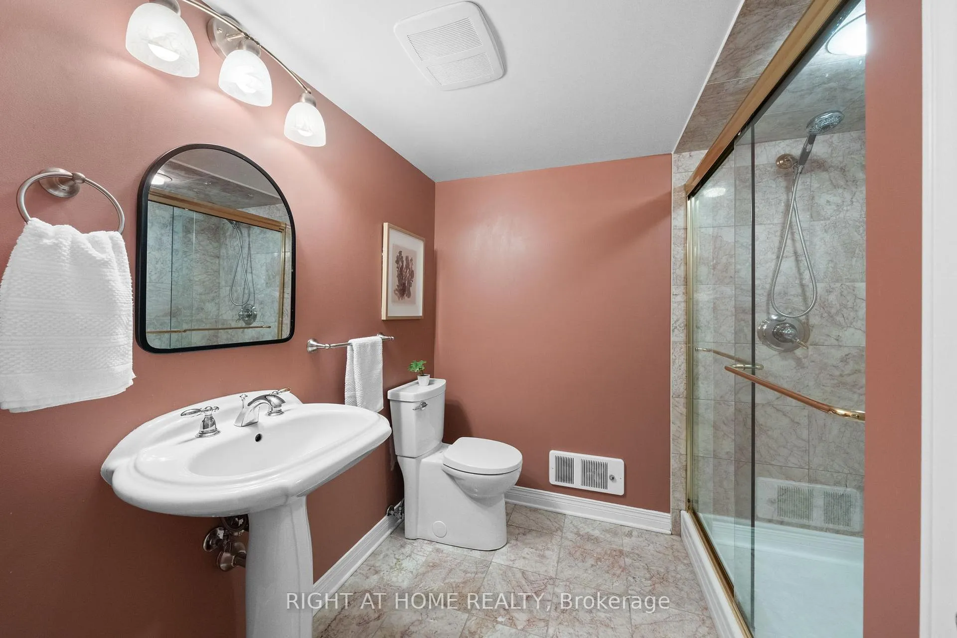 Photo 40 of 21 Slade Crescent, Ottawa, Kanata - Kanata Lakes/Heritage Hills — HOMEH