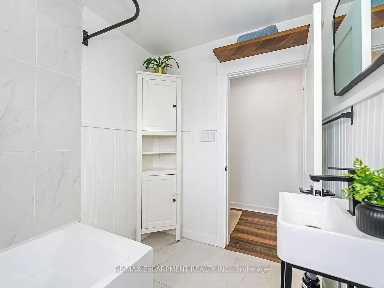 Photo 21 of 133 Willson Road, Welland, Prince Charles — HOMEH