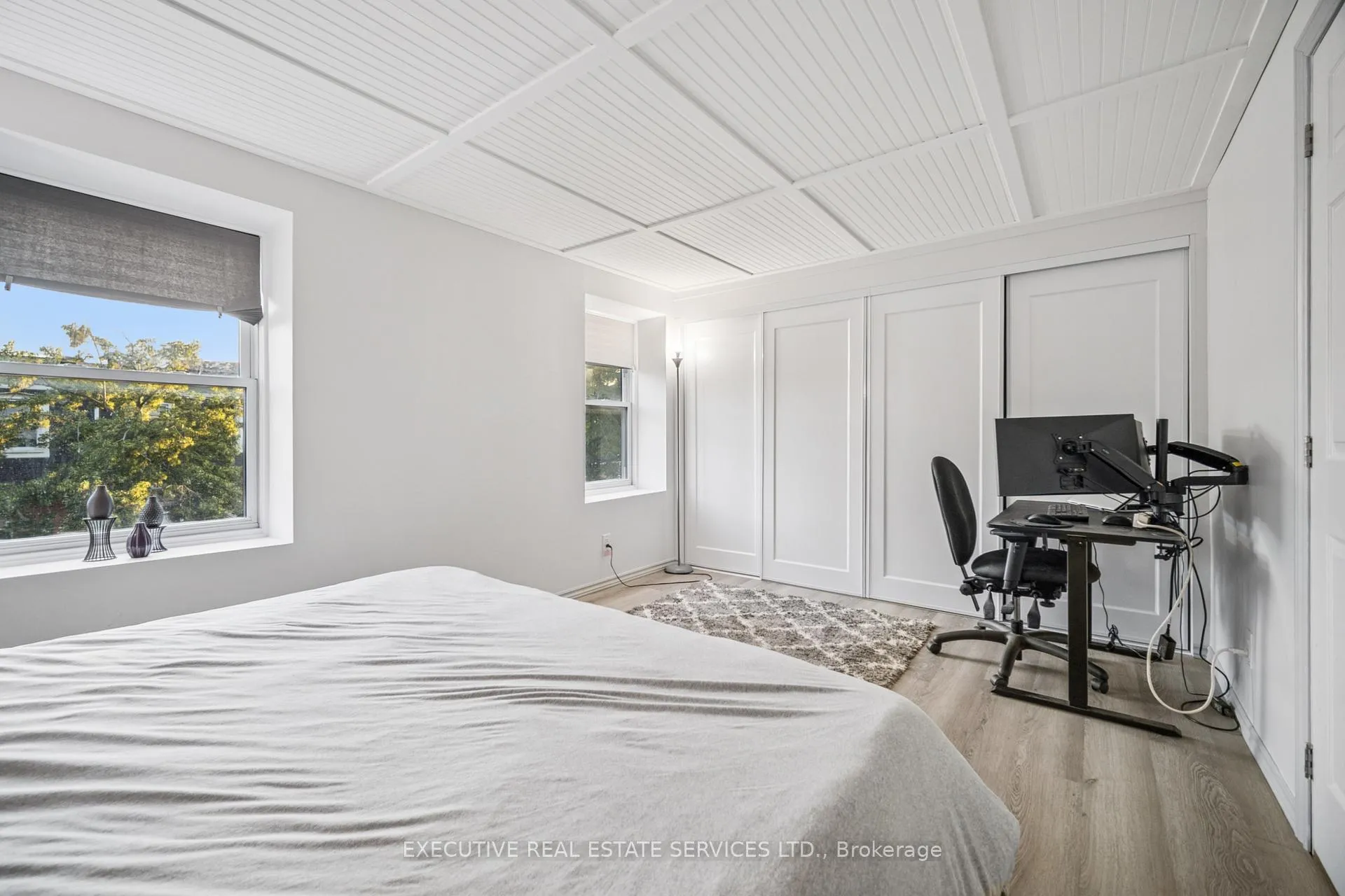 Photo 12 of Unit 22, 100 Bluevale Street N, Waterloo — HOMEH