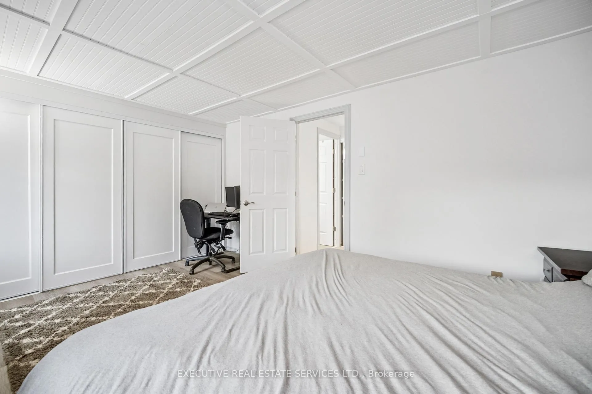 Photo 13 of Unit 22, 100 Bluevale Street N, Waterloo — HOMEH