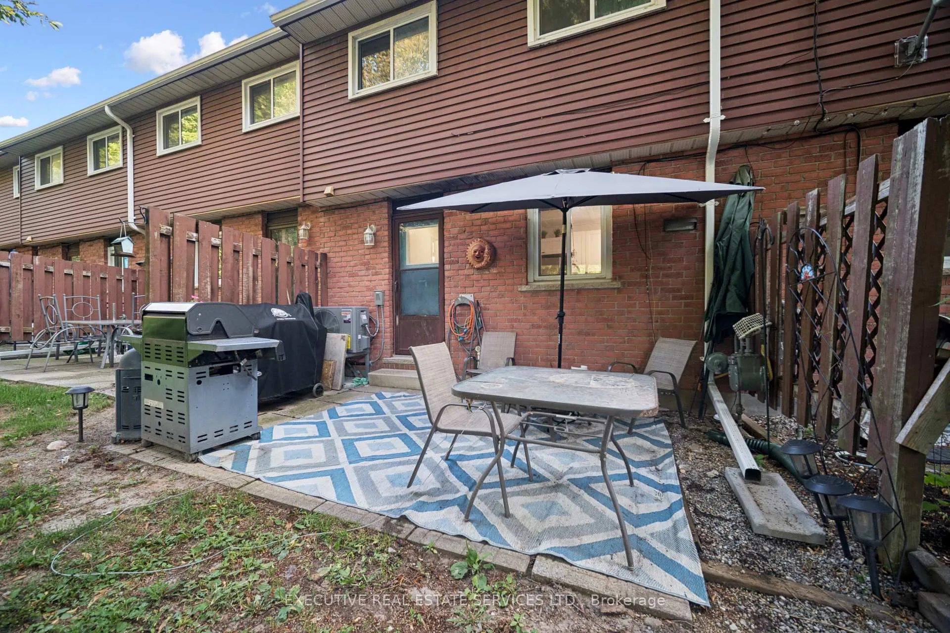 Photo 33 of Unit 22, 100 Bluevale Street N, Waterloo — HOMEH