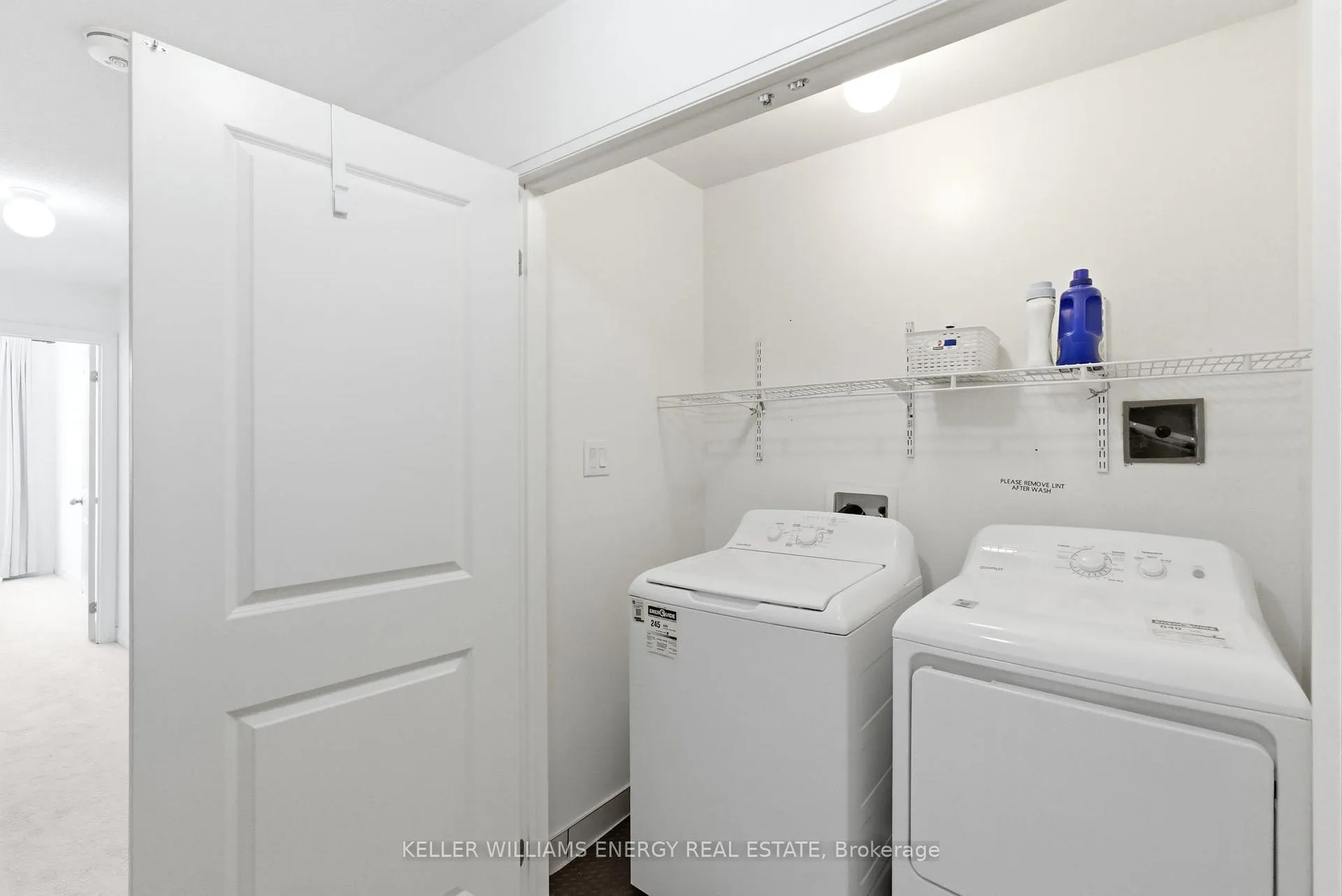 Photo 26 of 133 Sailors Landing, Clarington, Bowmanville — HOMEH