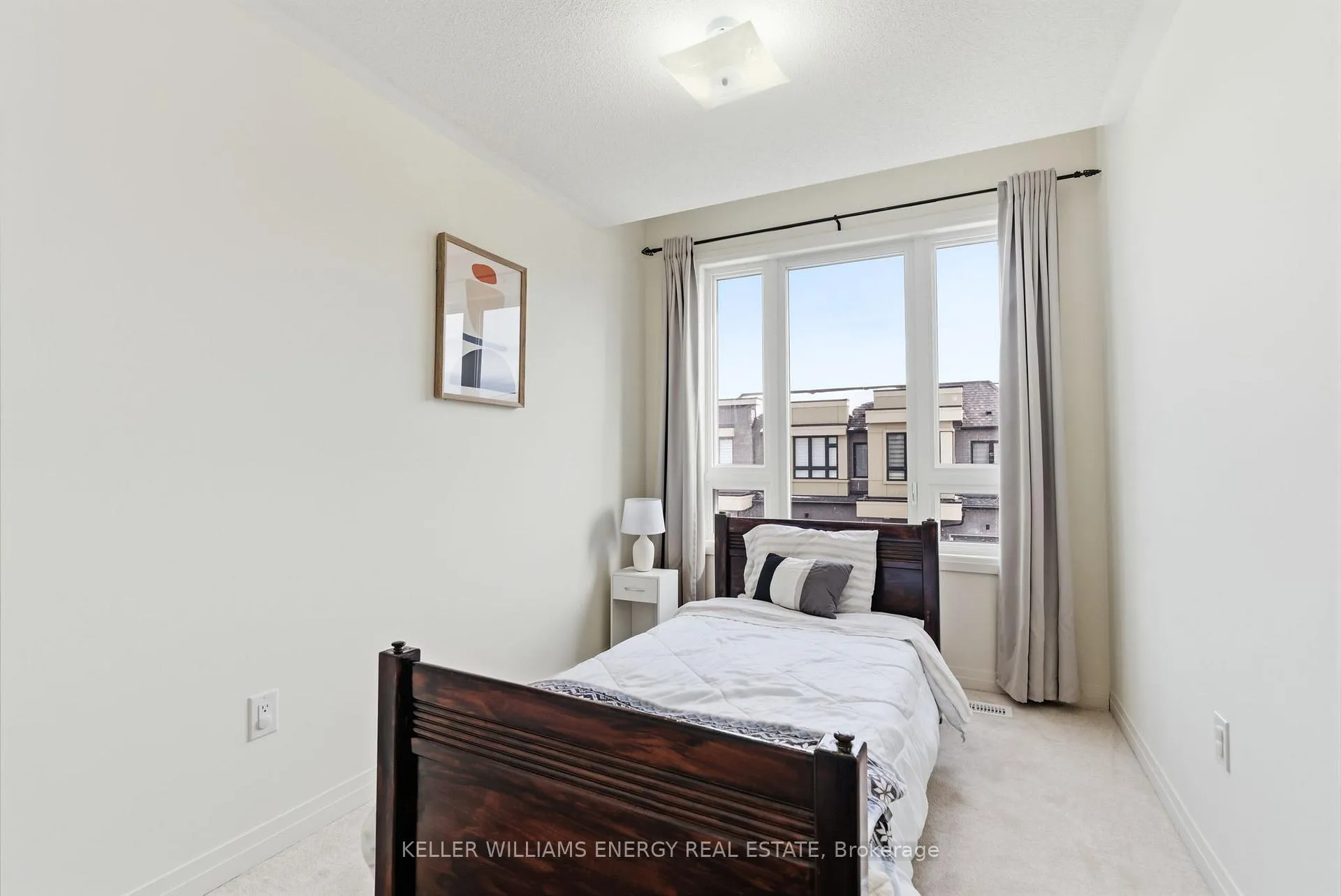 Photo 27 of 133 Sailors Landing, Clarington, Bowmanville — HOMEH