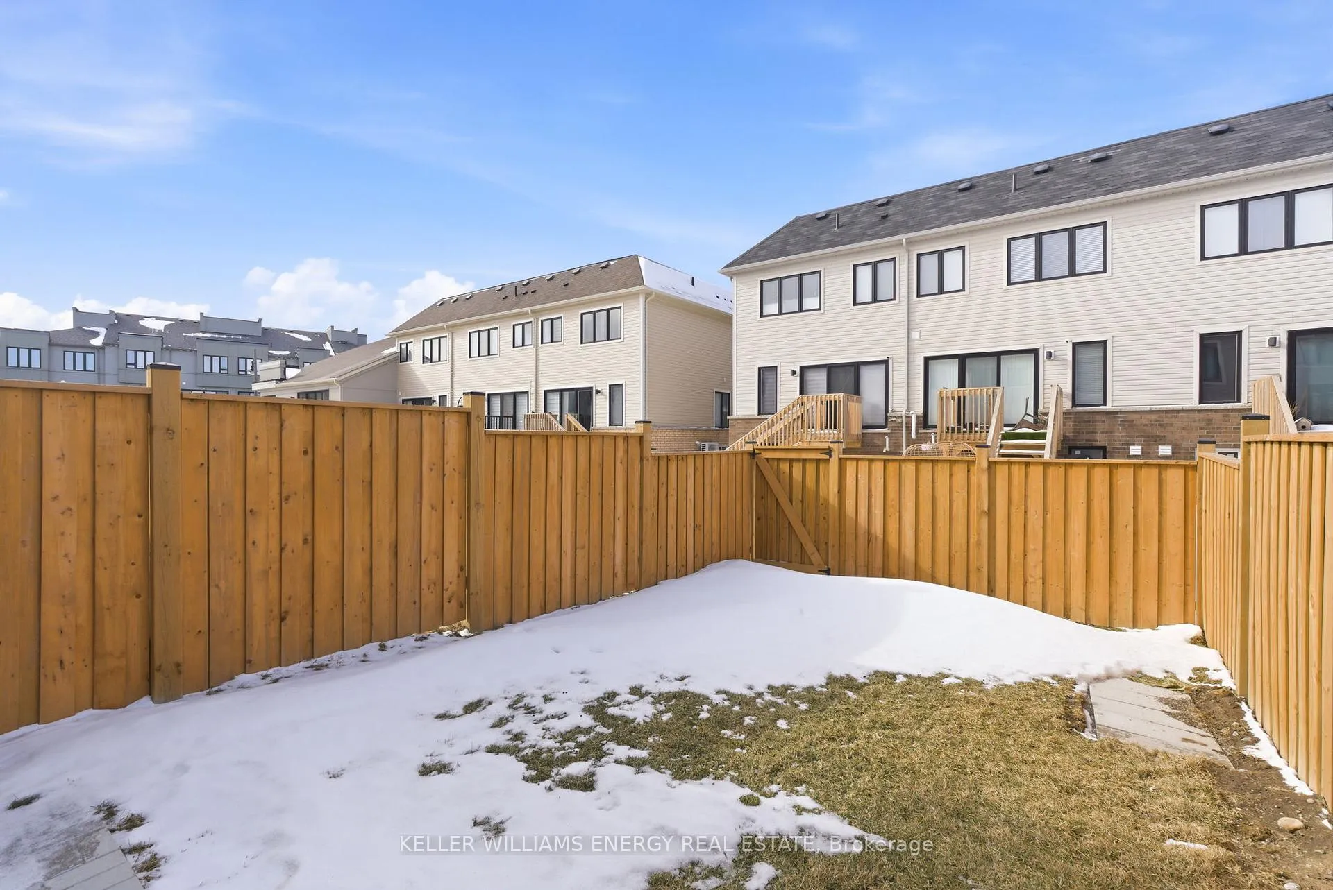 Photo 30 of 133 Sailors Landing, Clarington, Bowmanville — HOMEH
