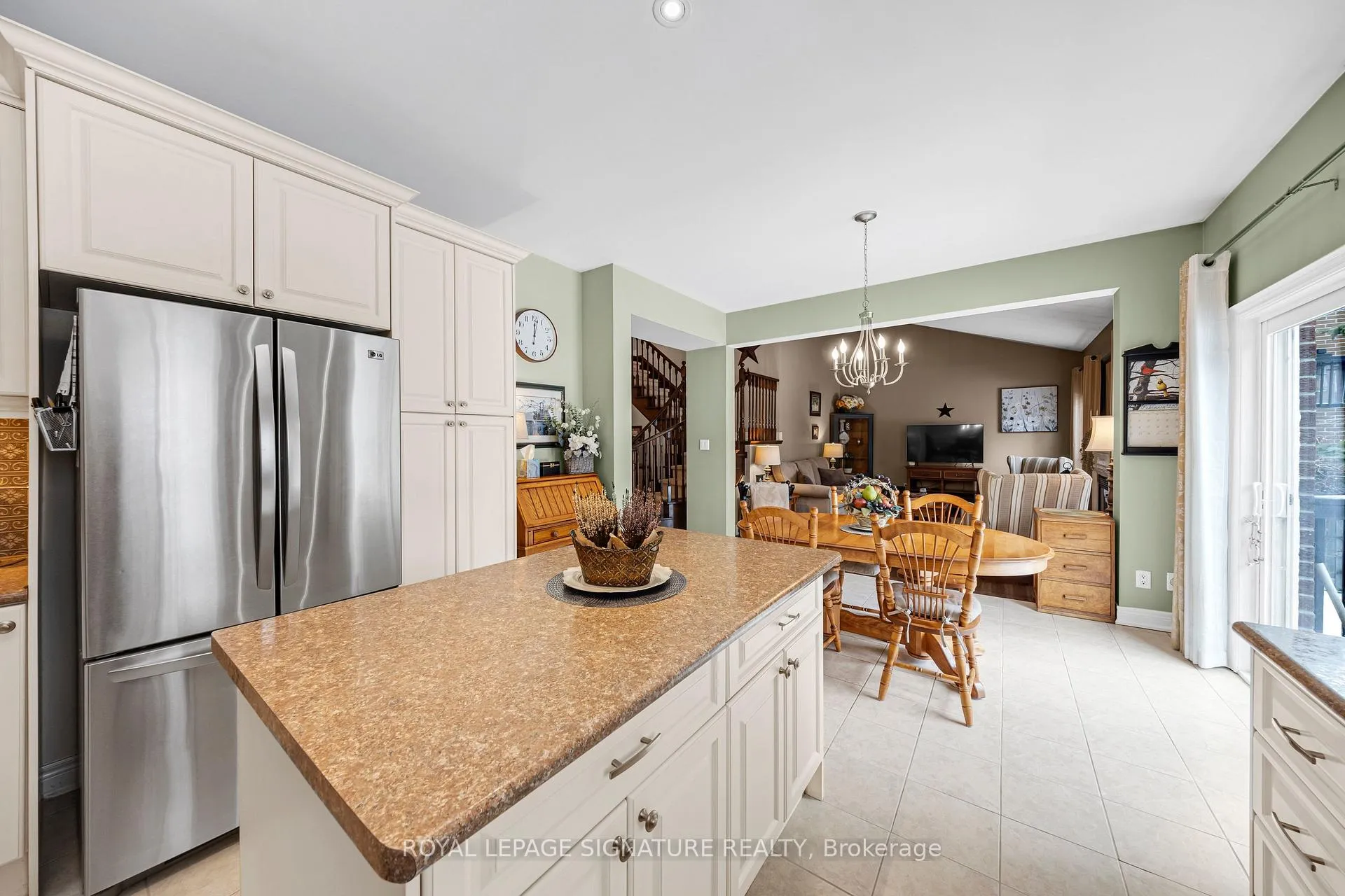 Photo 19 of 473A Oakwood Drive, Pickering, Rosebank — HOMEH