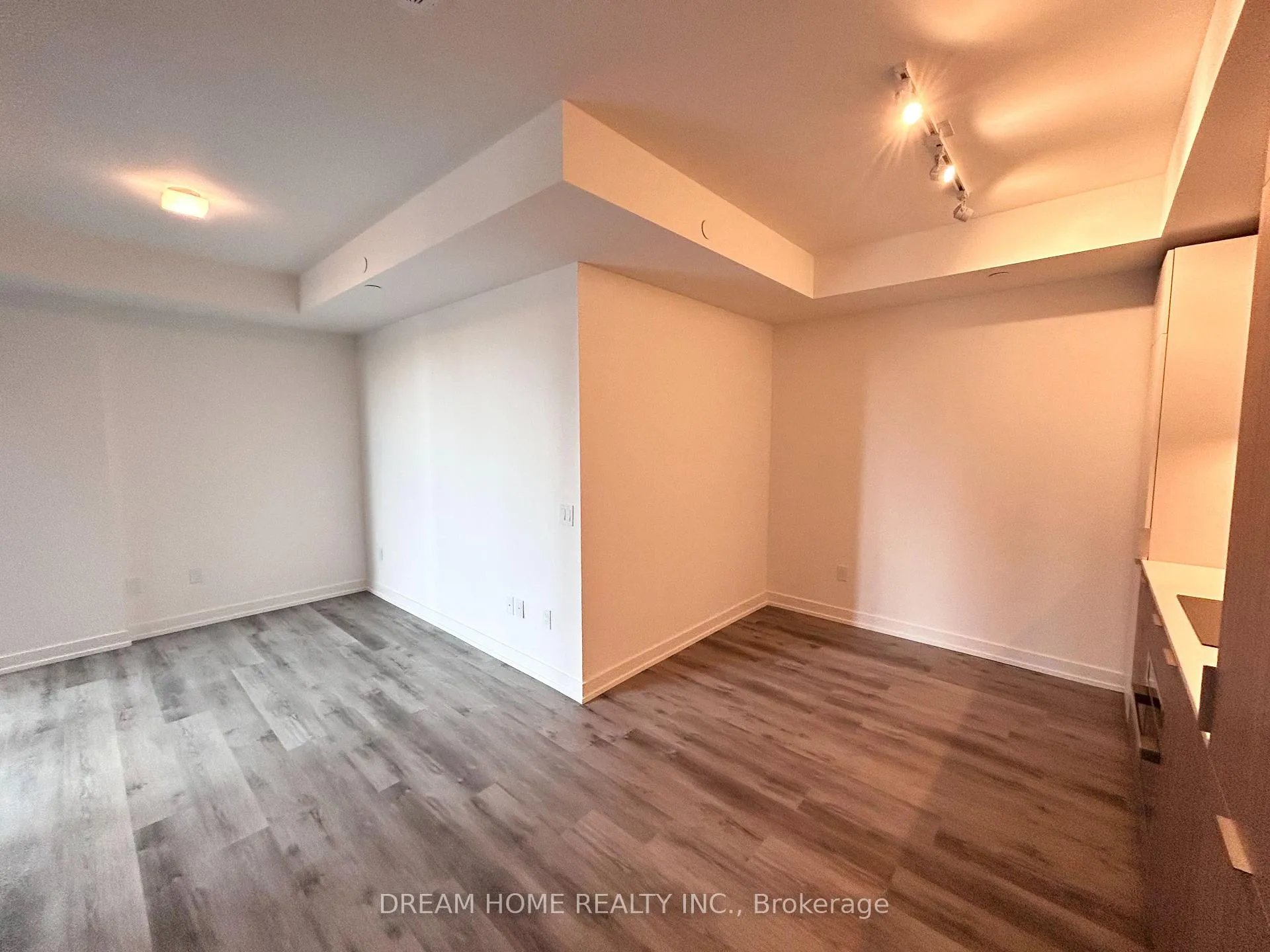 Photo 5 of Unit 440, 28 Eastern Avenue, Toronto, Moss Park — HOMEH