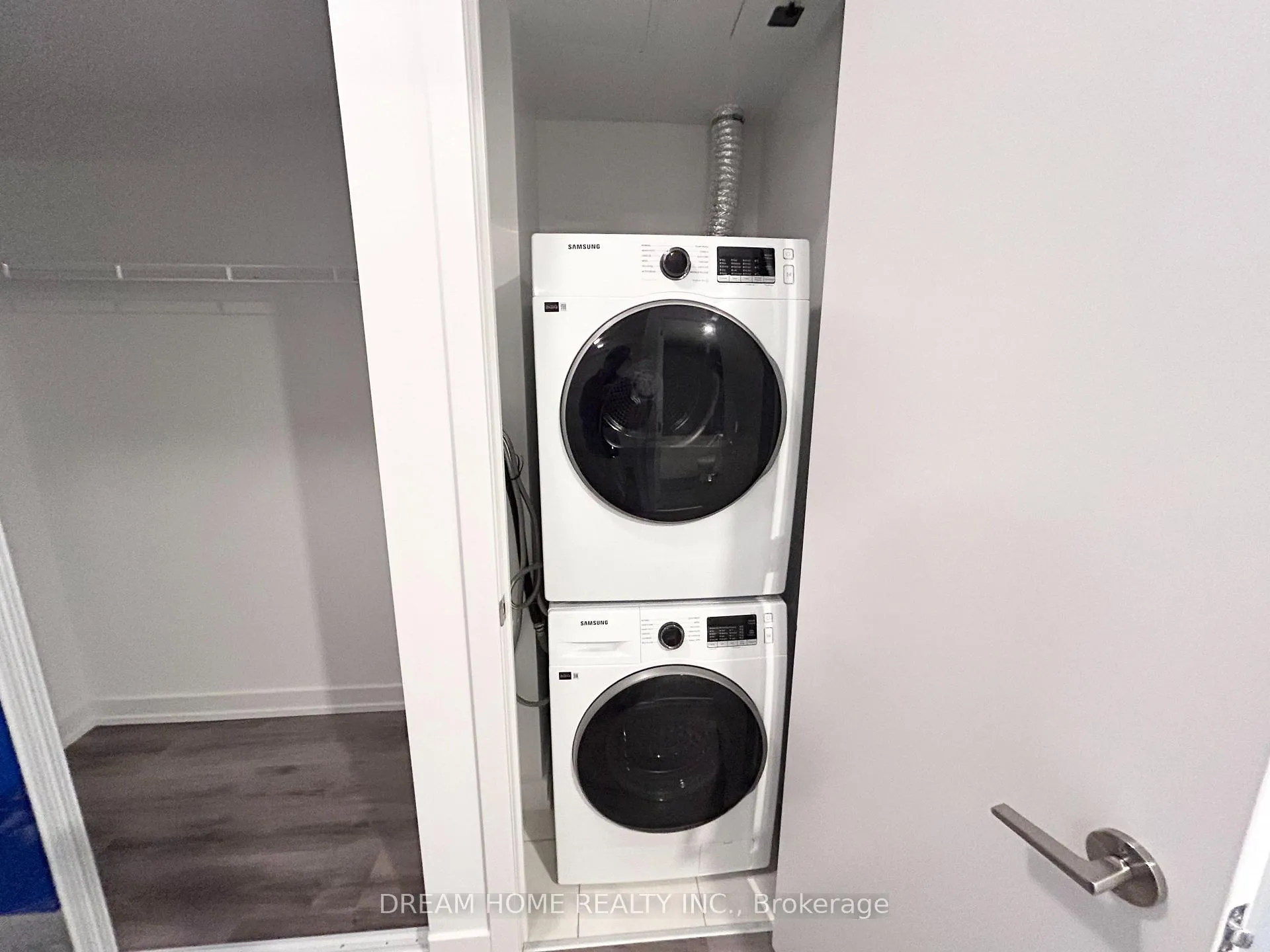 Photo 11 of Unit 440, 28 Eastern Avenue, Toronto, Moss Park — HOMEH