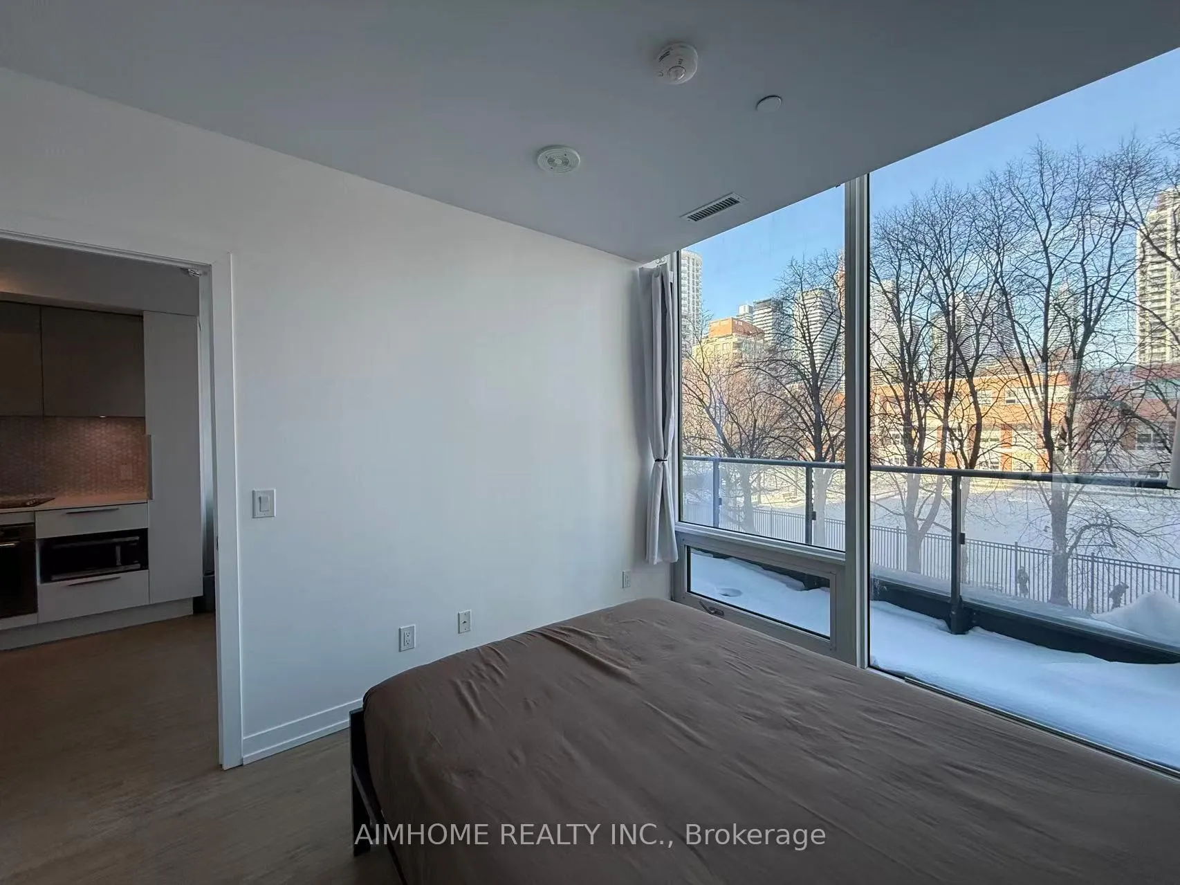 Photo 10 of Unit 305, 85 Wood Street, Toronto, Church-Yonge Corridor — HOMEH