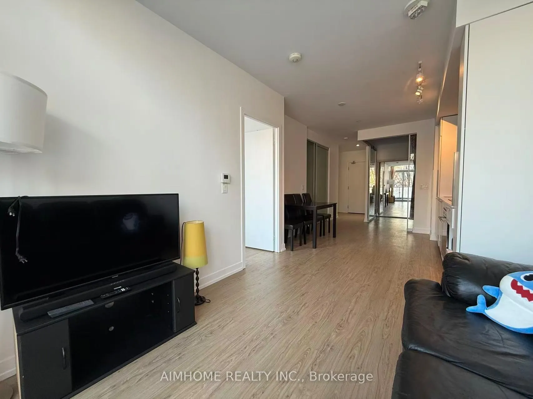 Photo 12 of Unit 305, 85 Wood Street, Toronto, Church-Yonge Corridor — HOMEH