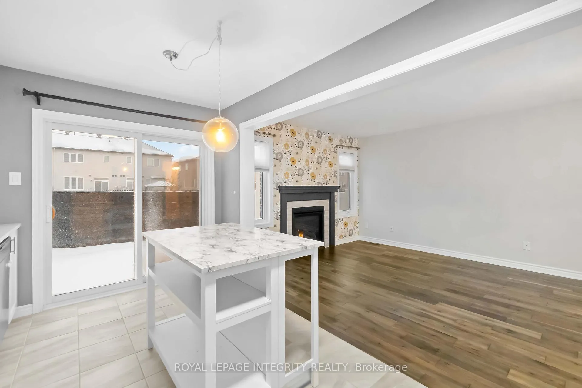 Photo 10 of 271 Willow Aster Circle, Ottawa, Avalon West — HOMEH