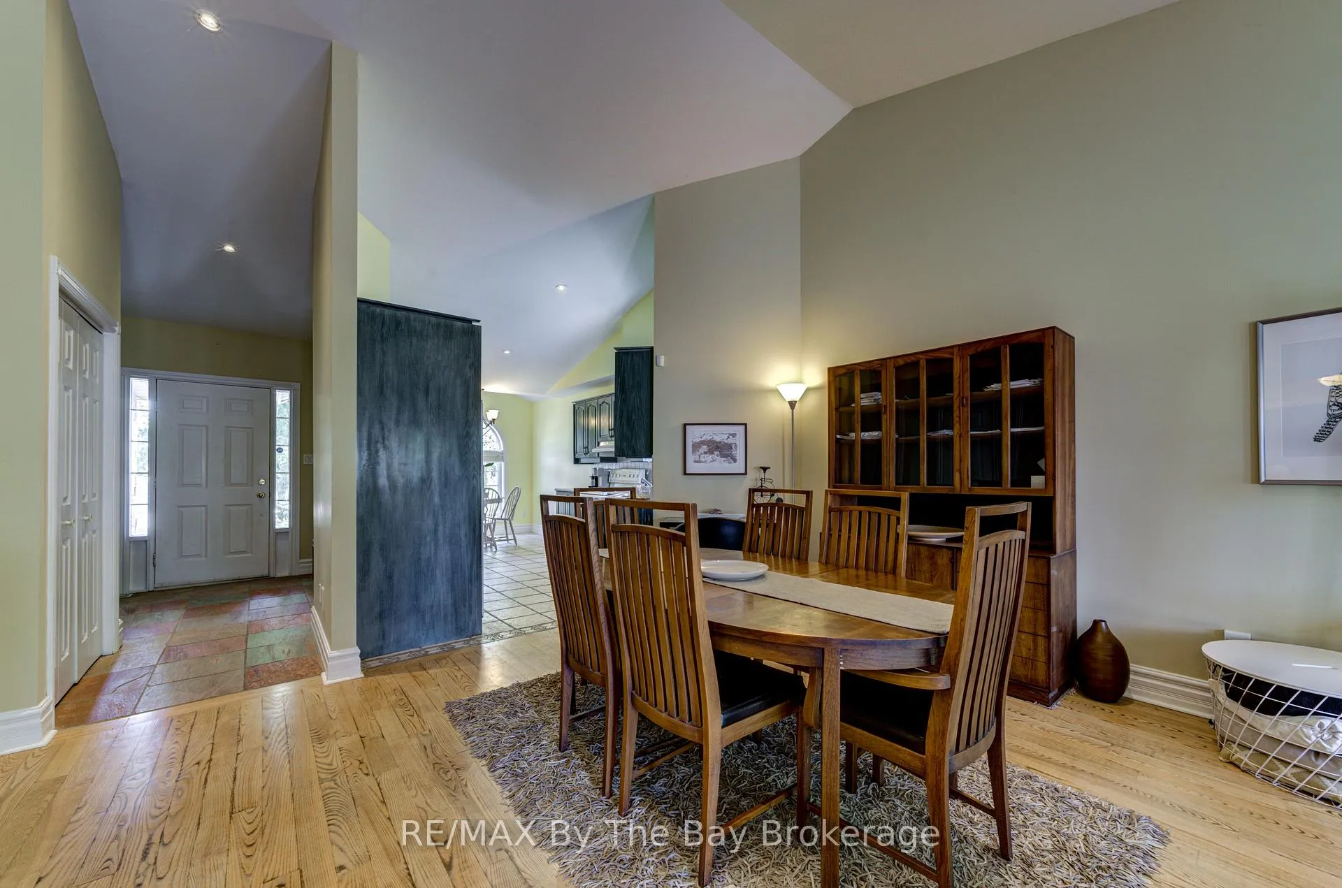 Photo 13 of 1902 River Road W, Wasaga Beach — HOMEH