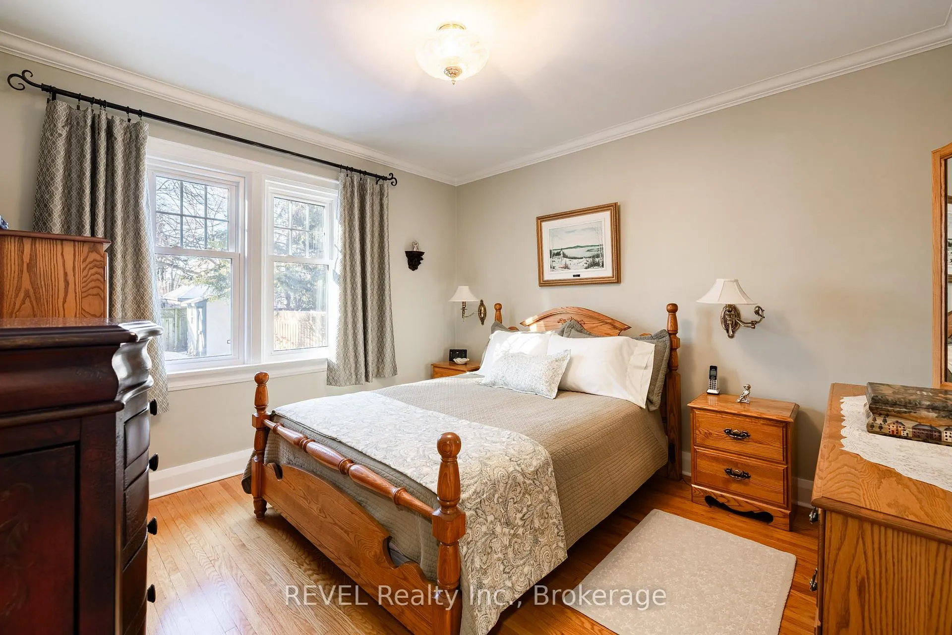 Photo 19 of 14 Junkin Street, St. Catharines, Downtown — HOMEH