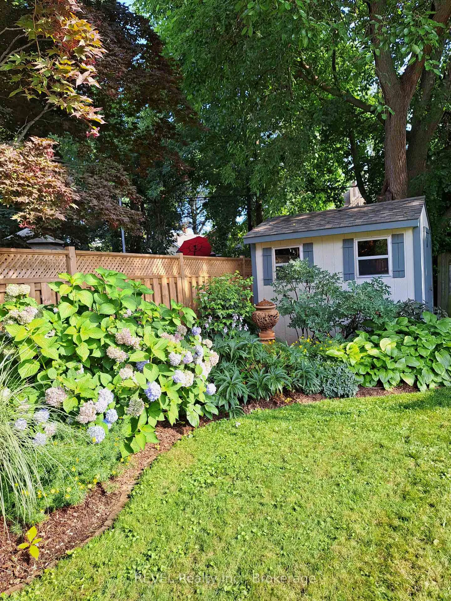 Photo 45 of 14 Junkin Street, St. Catharines, Downtown — HOMEH