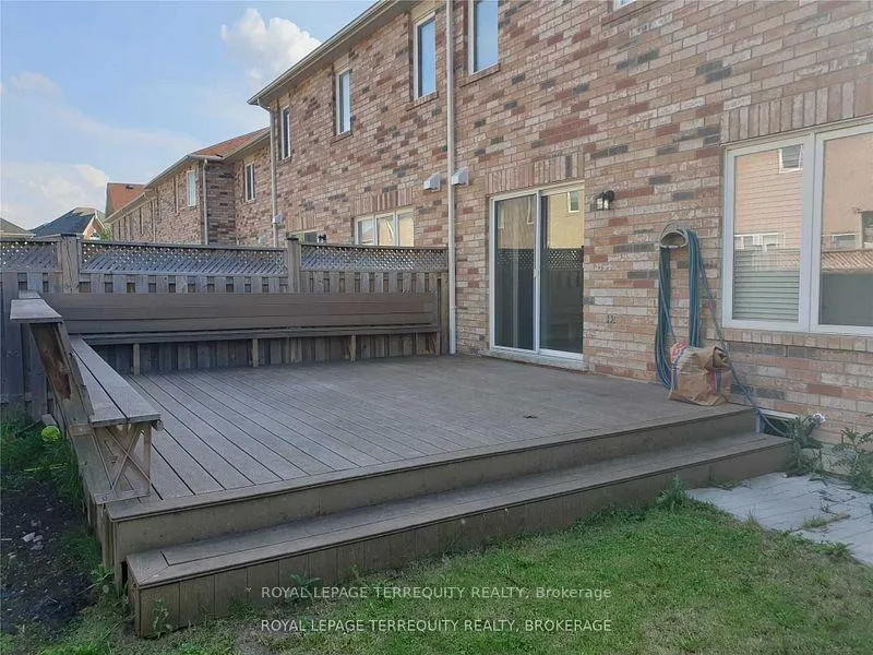 Photo 5 of 11 Prebble Drive, Markham, Wismer — HOMEH