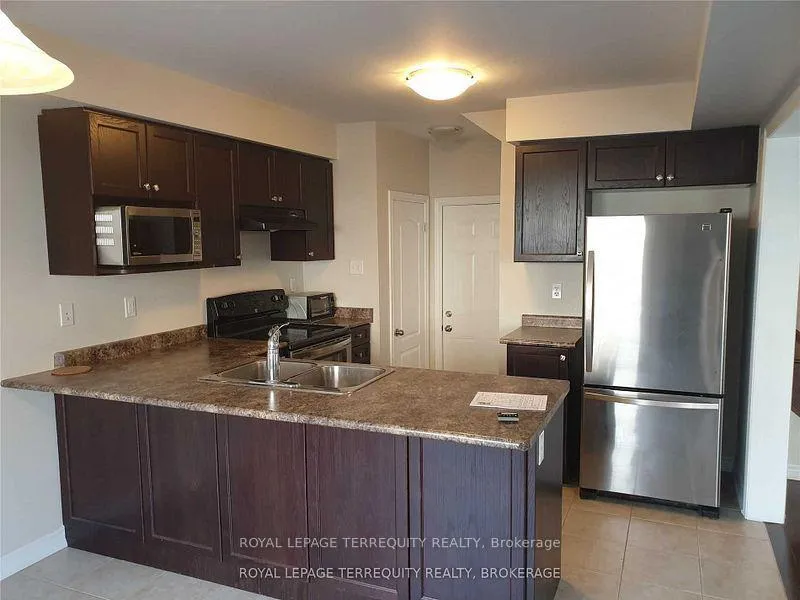 Photo 13 of 11 Prebble Drive, Markham, Wismer — HOMEH