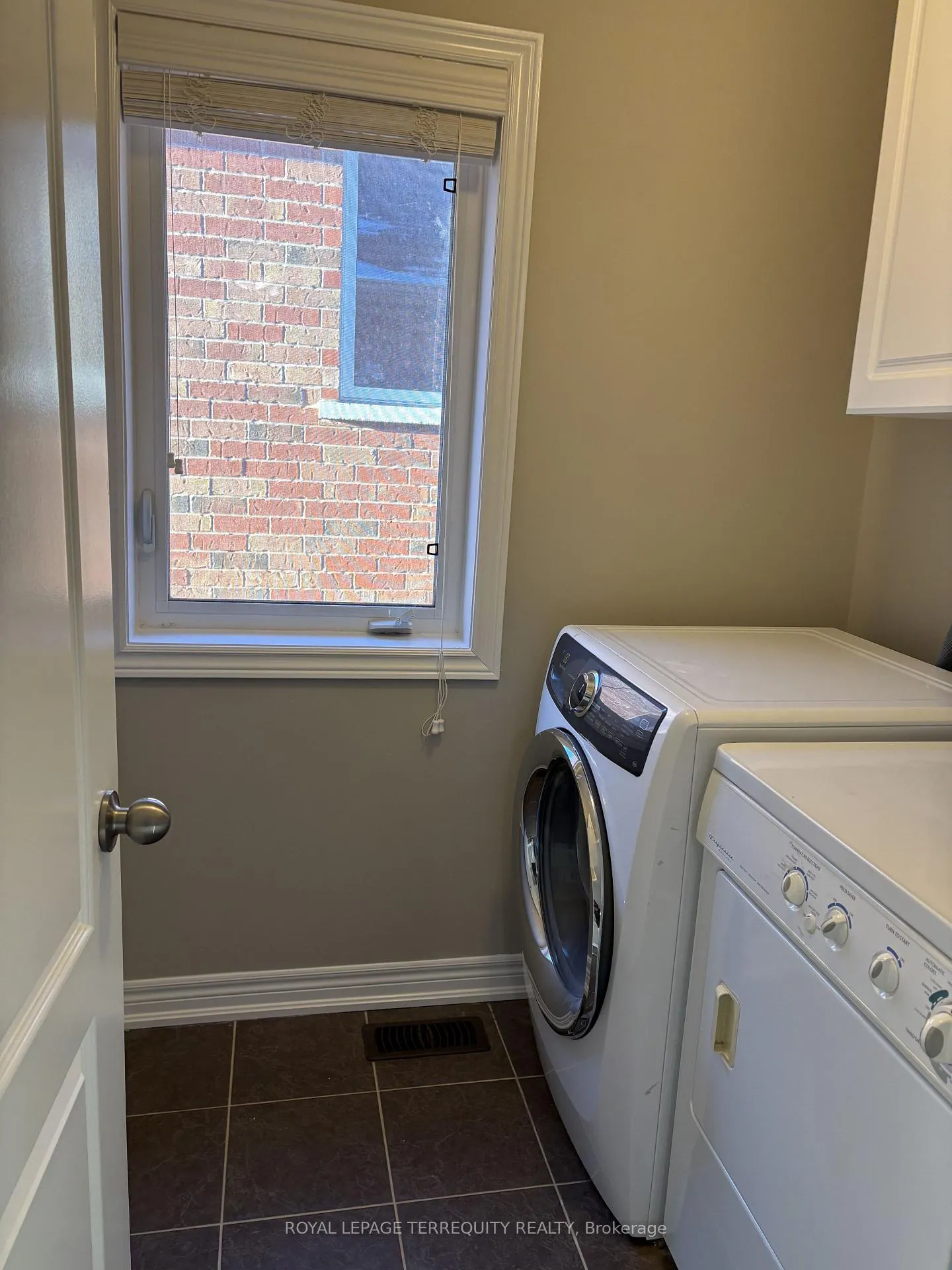 Photo 41 of 11 Prebble Drive, Markham, Wismer — HOMEH