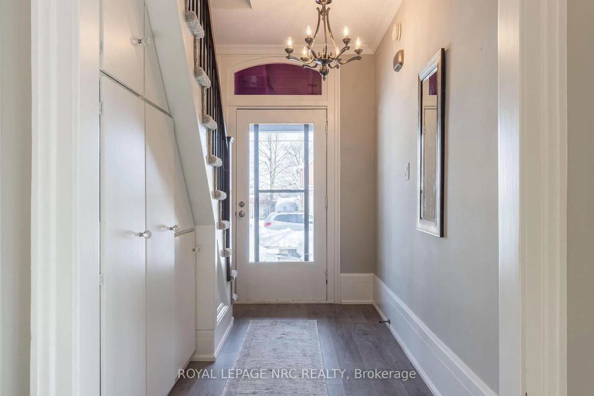 Photo 3 of 49 Welland Street S, Thorold, Thorold Downtown — HOMEH