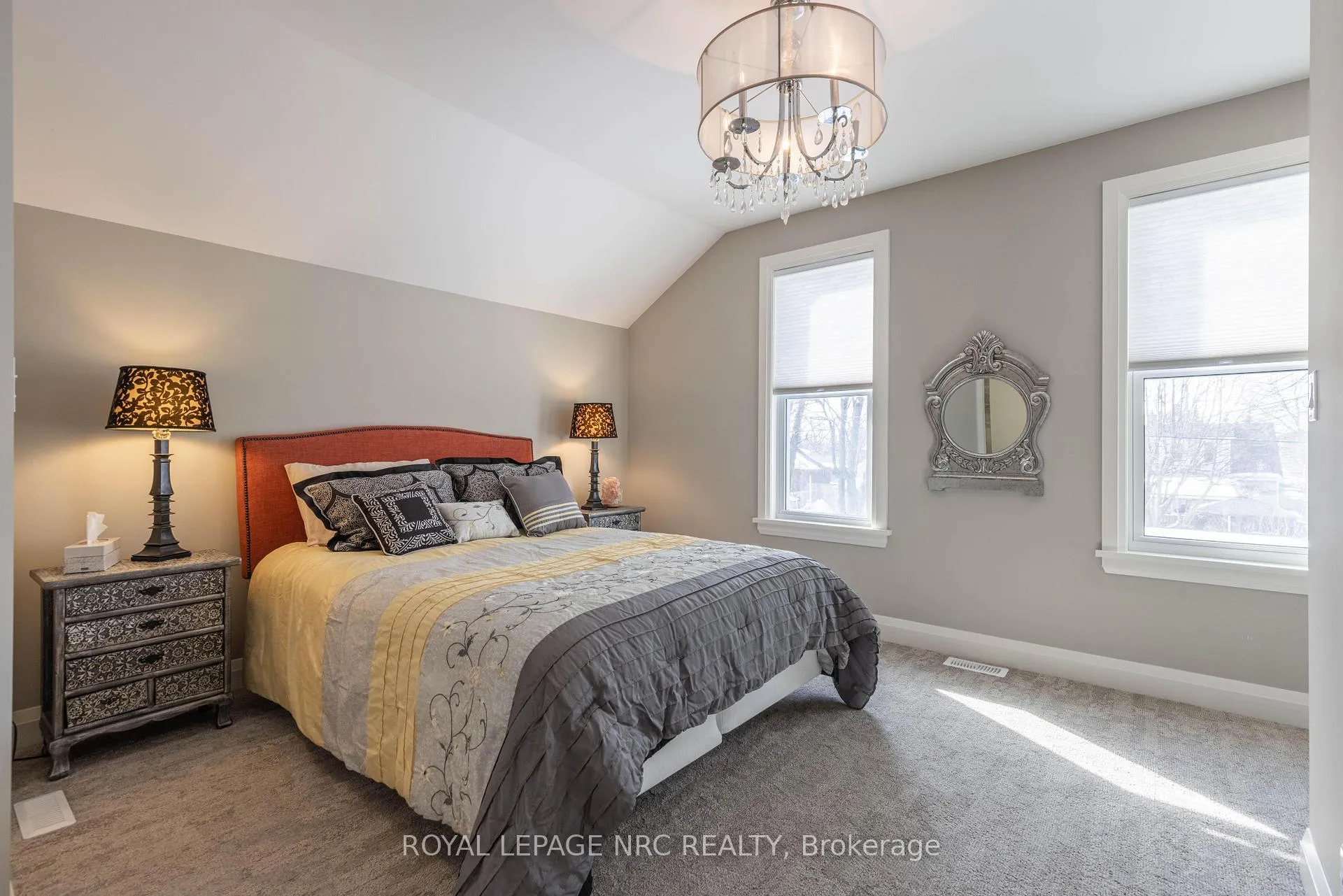Photo 20 of 49 Welland Street S, Thorold, Thorold Downtown — HOMEH