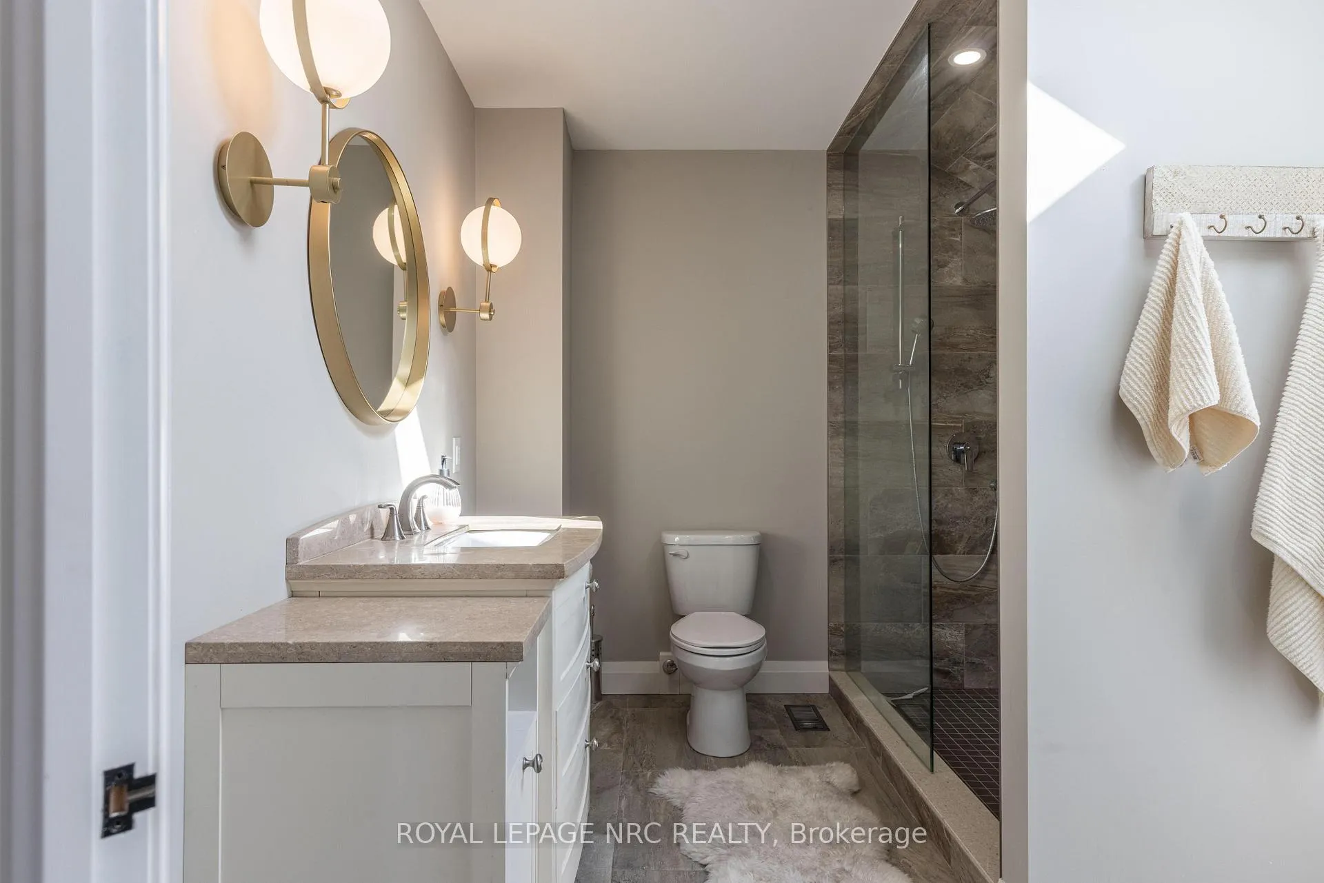 Photo 22 of 49 Welland Street S, Thorold, Thorold Downtown — HOMEH