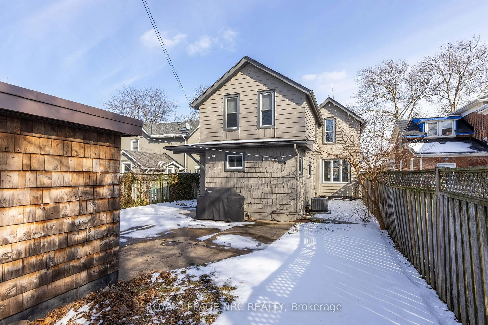 Photo 33 of 49 Welland Street S, Thorold, Thorold Downtown — HOMEH