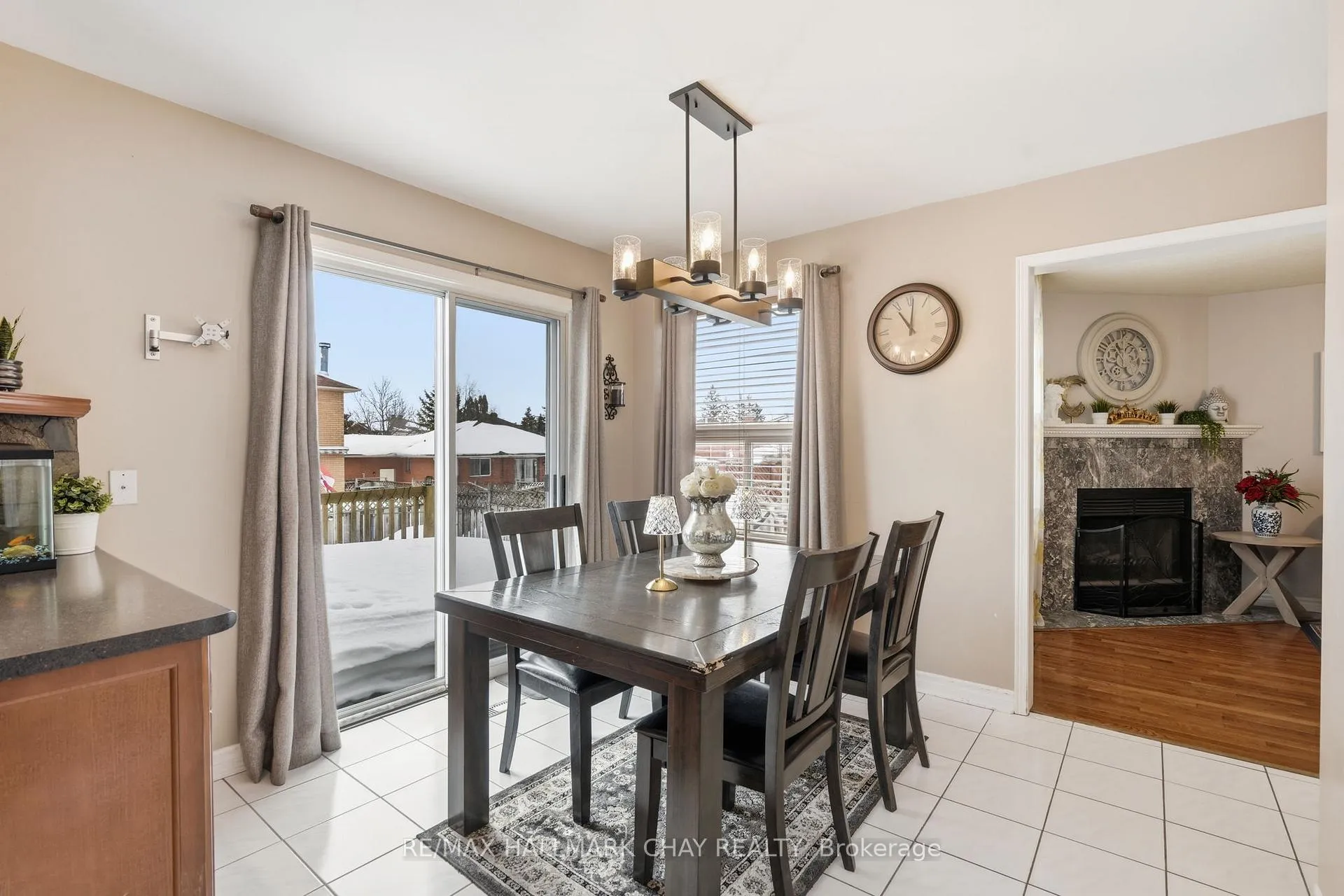 Photo 11 of 9 Grasett Crescent, Barrie, West Bayfield — HOMEH