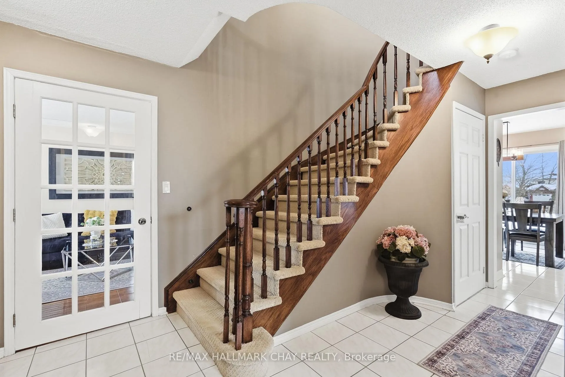 Photo 15 of 9 Grasett Crescent, Barrie, West Bayfield — HOMEH