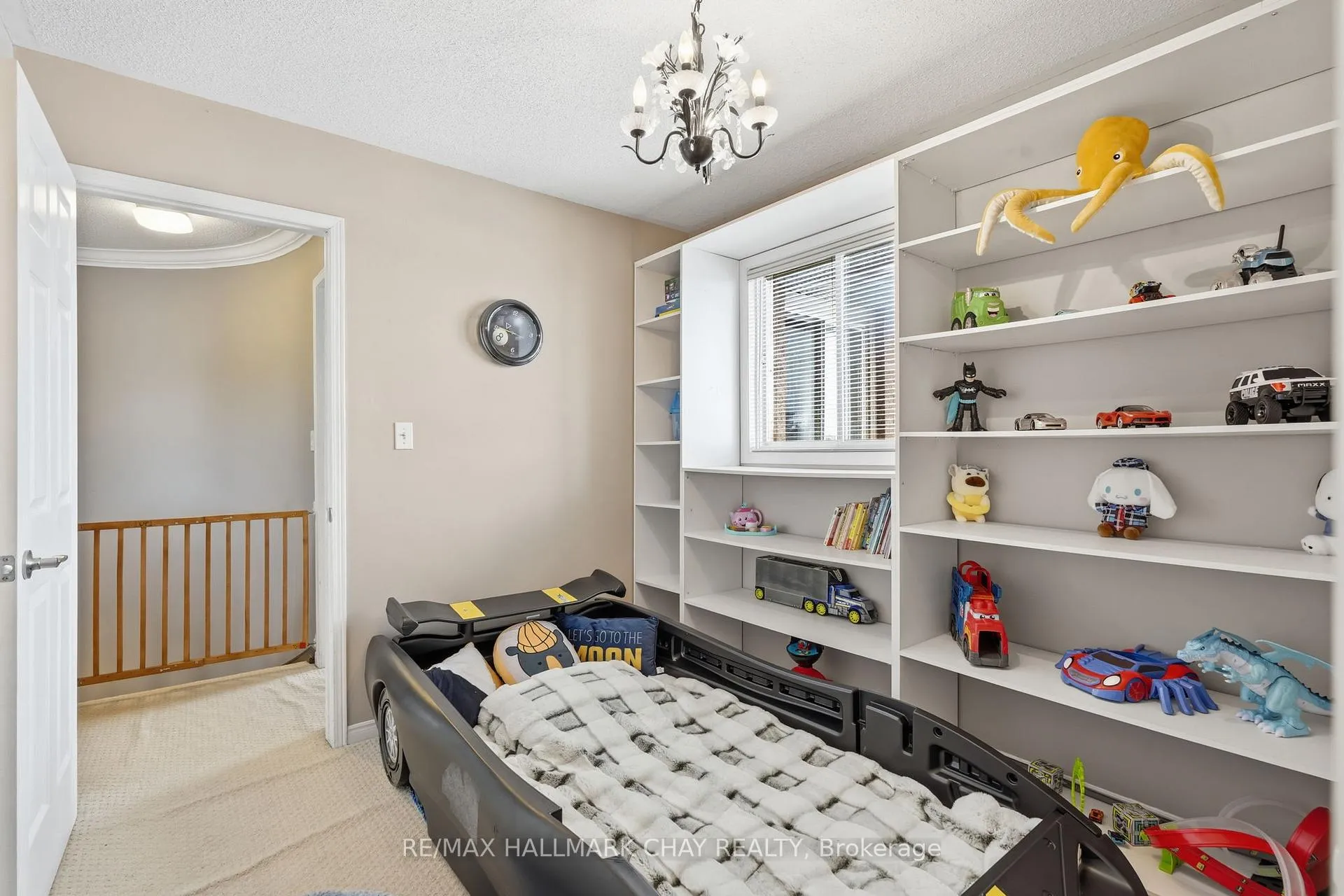 Photo 18 of 9 Grasett Crescent, Barrie, West Bayfield — HOMEH