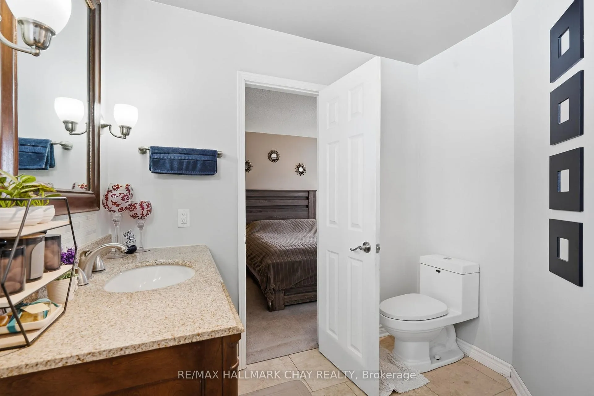 Photo 46 of 9 Grasett Crescent, Barrie, West Bayfield — HOMEH