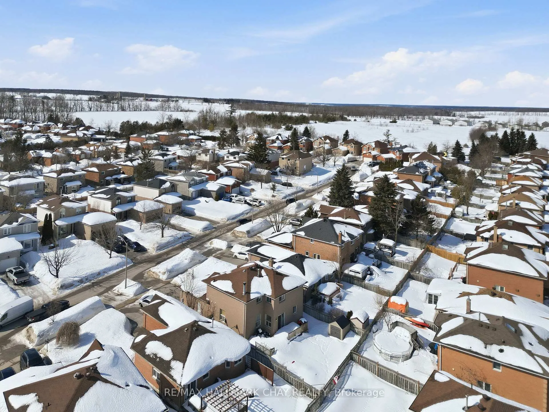 Photo 47 of 9 Grasett Crescent, Barrie, West Bayfield — HOMEH