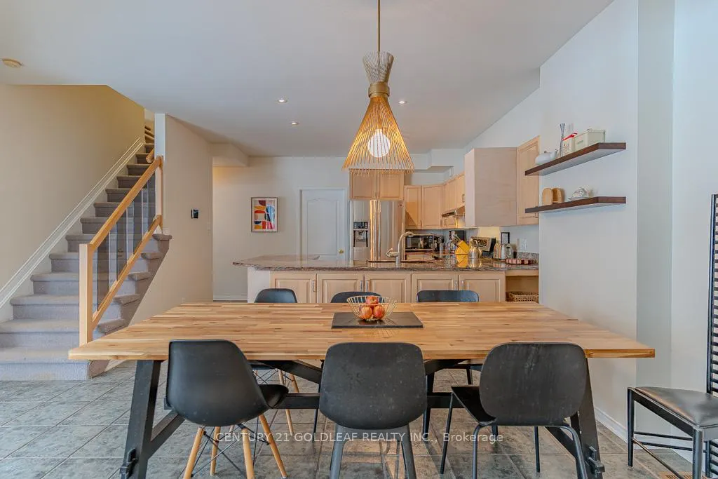 Photo 11 of 1075 North River Road, Ottawa, Overbrook — HOMEH