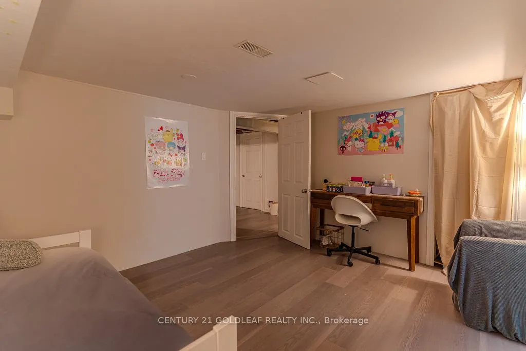 Photo 33 of 1075 North River Road, Ottawa, Overbrook — HOMEH