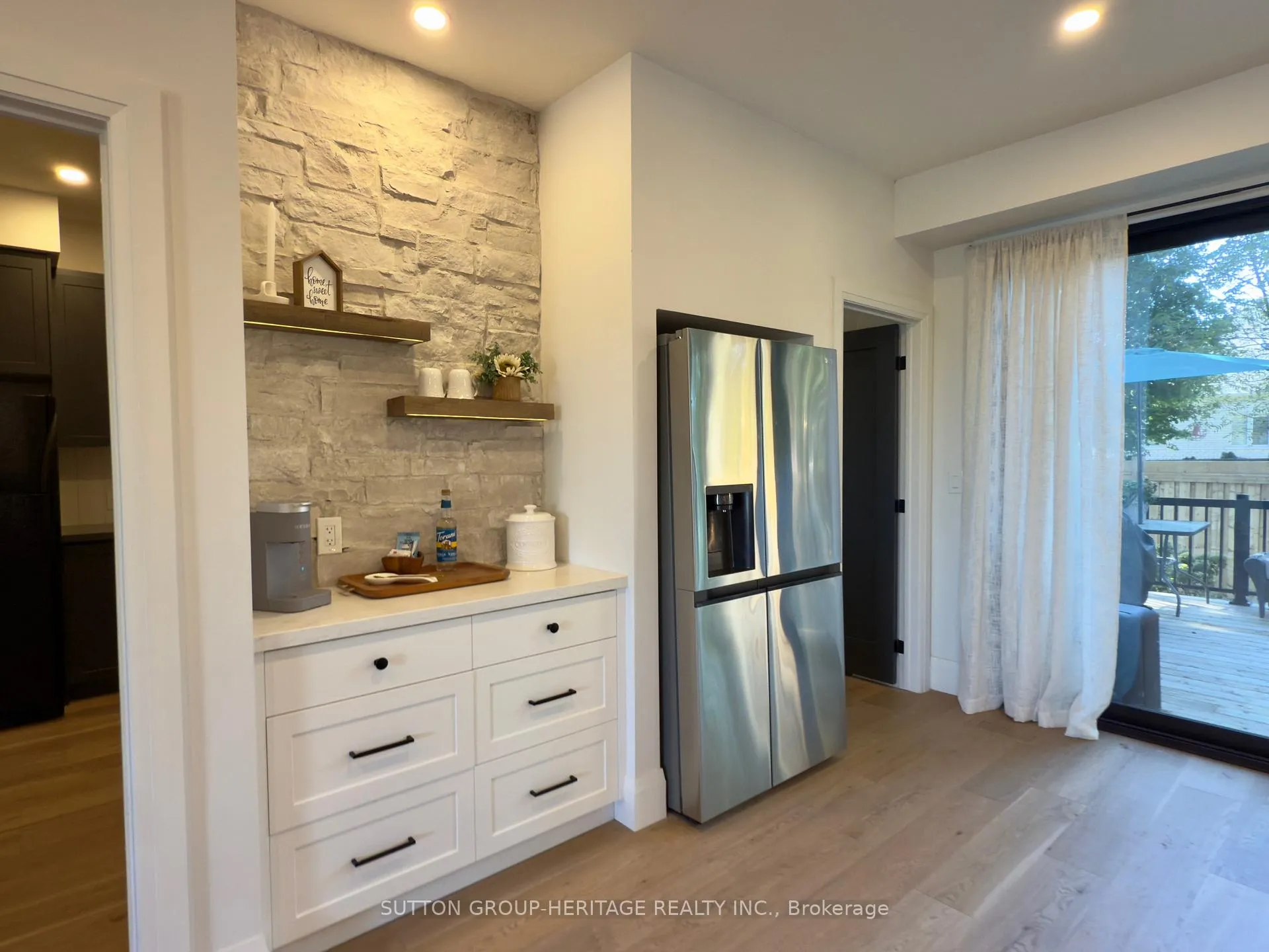 Photo 8 of 16 Coulcliff Boulevard, Scugog, Port Perry — HOMEH