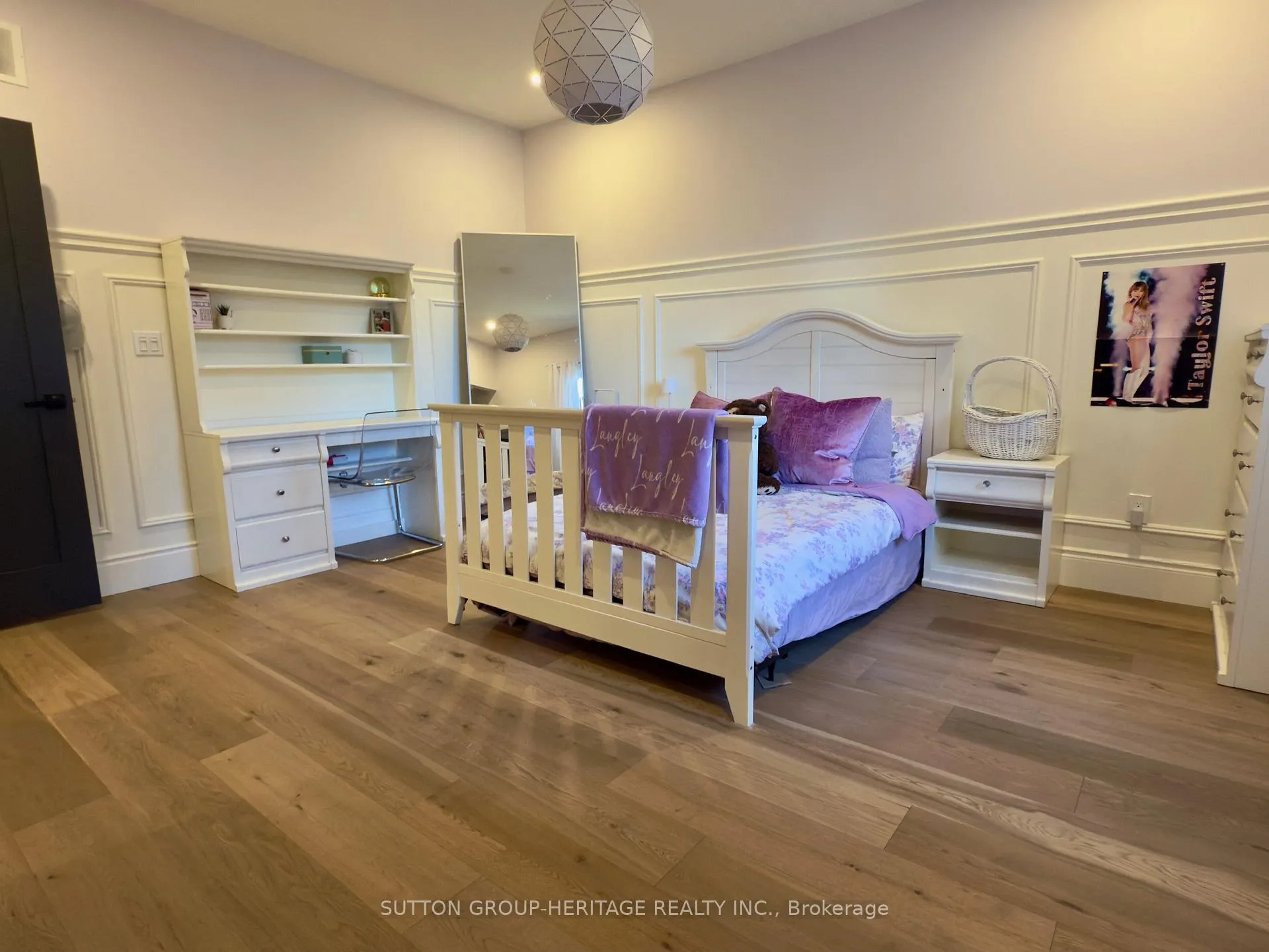 Photo 21 of 16 Coulcliff Boulevard, Scugog, Port Perry — HOMEH