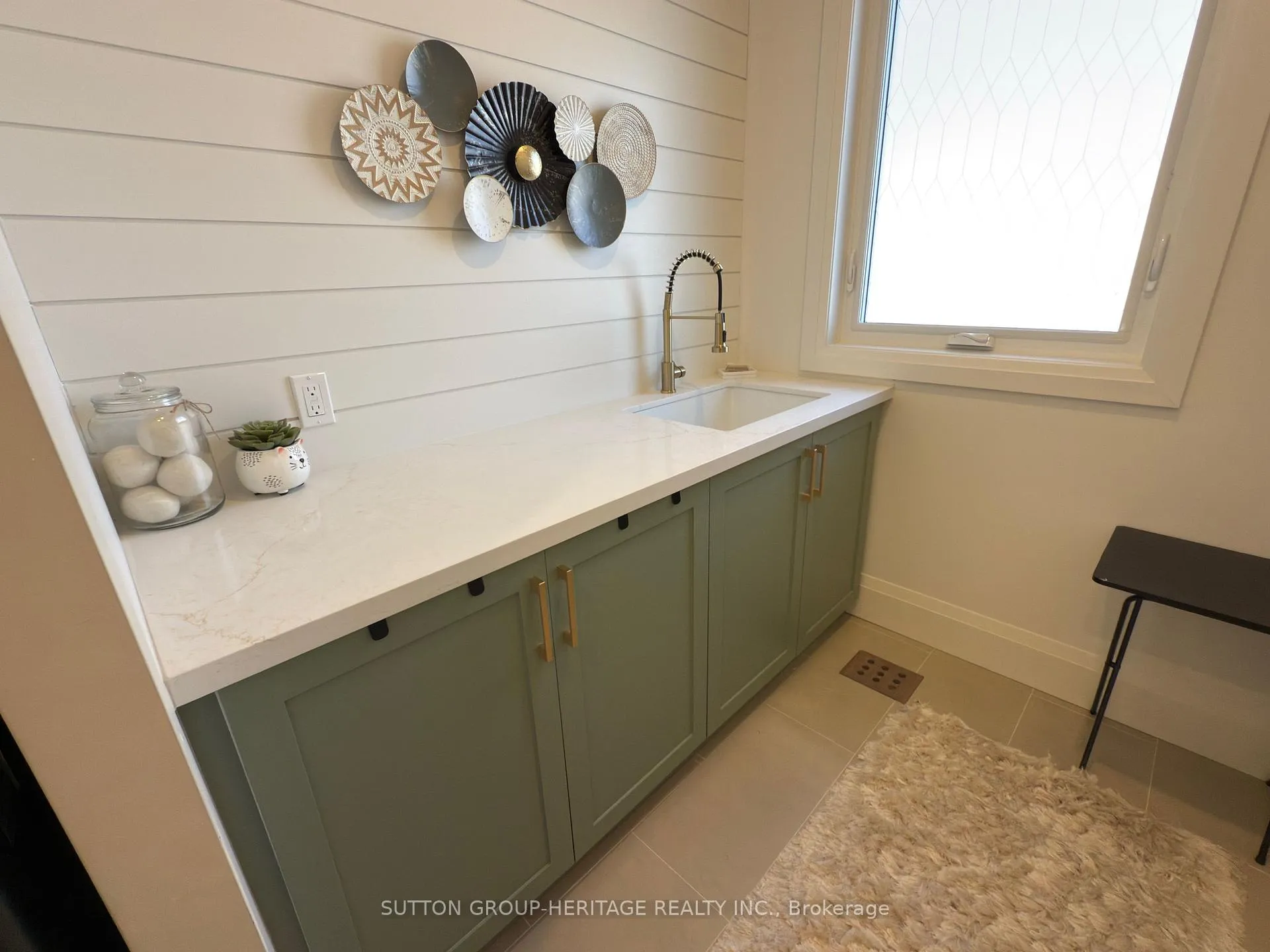 Photo 26 of 16 Coulcliff Boulevard, Scugog, Port Perry — HOMEH
