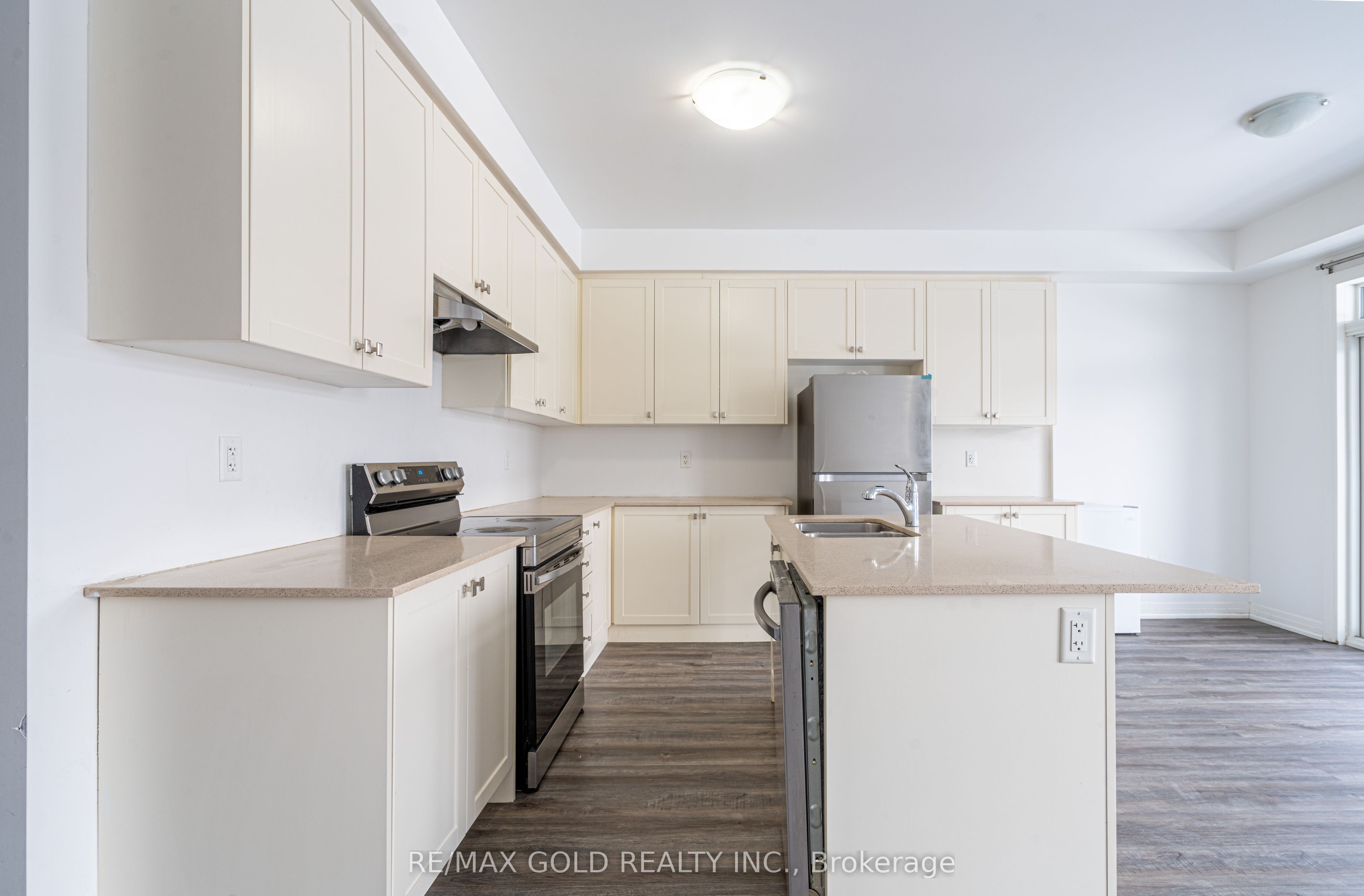 Photo 15 of 18 Haydrop Road, Brampton, Bram East — HOMEH