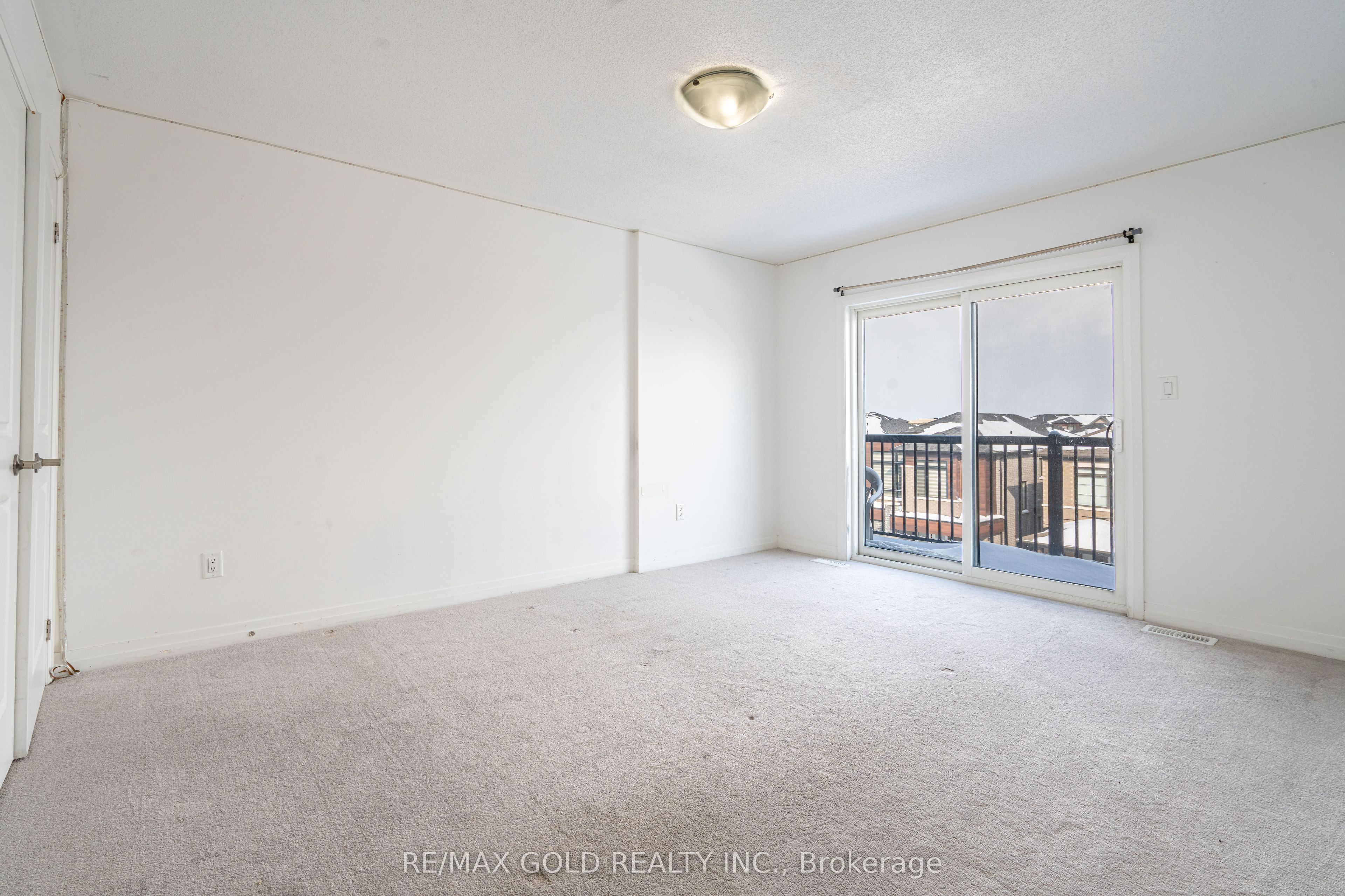Photo 22 of 18 Haydrop Road, Brampton, Bram East — HOMEH