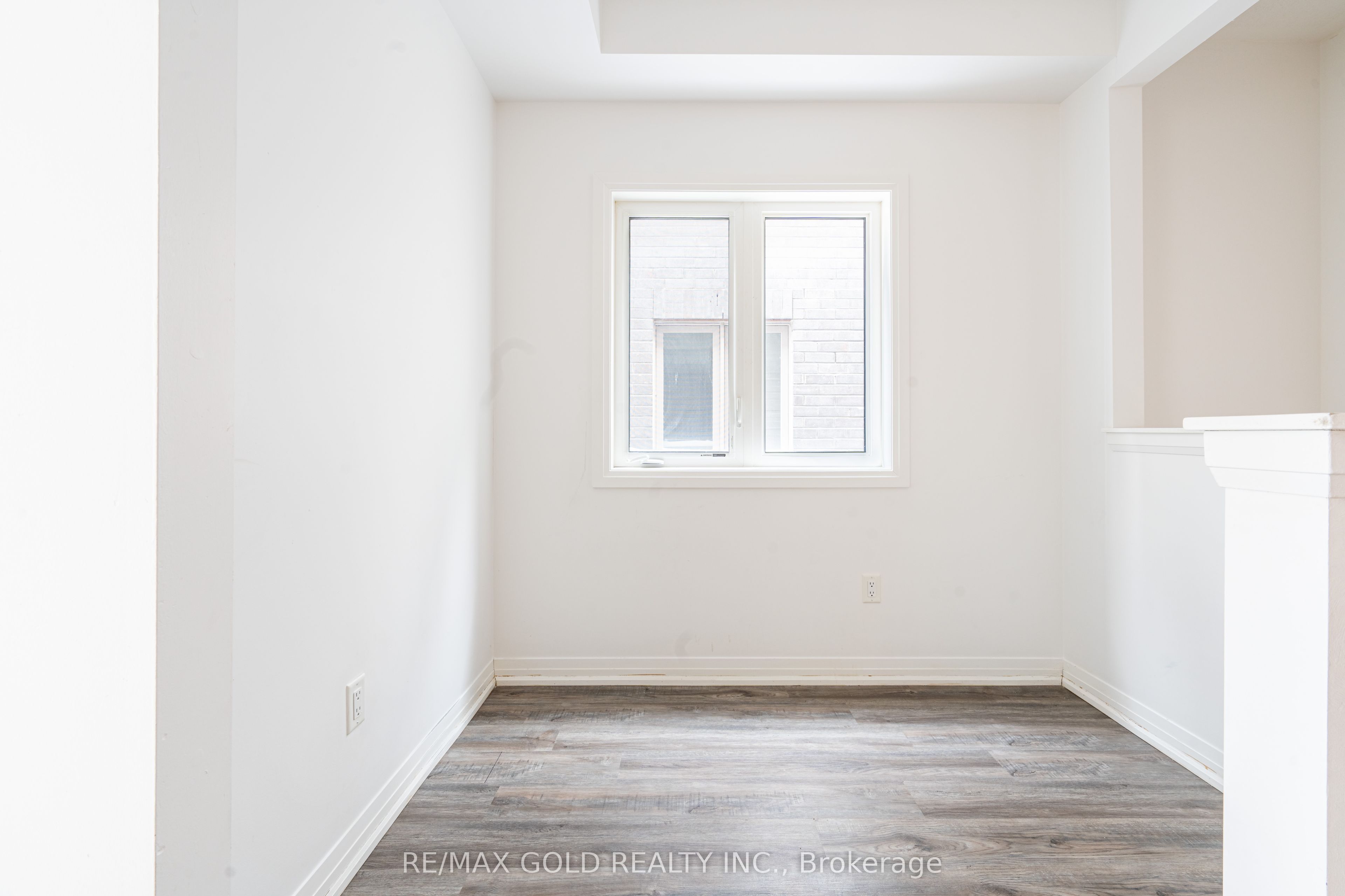 Photo 9 of 18 Haydrop Road, Brampton, Bram East — HOMEH