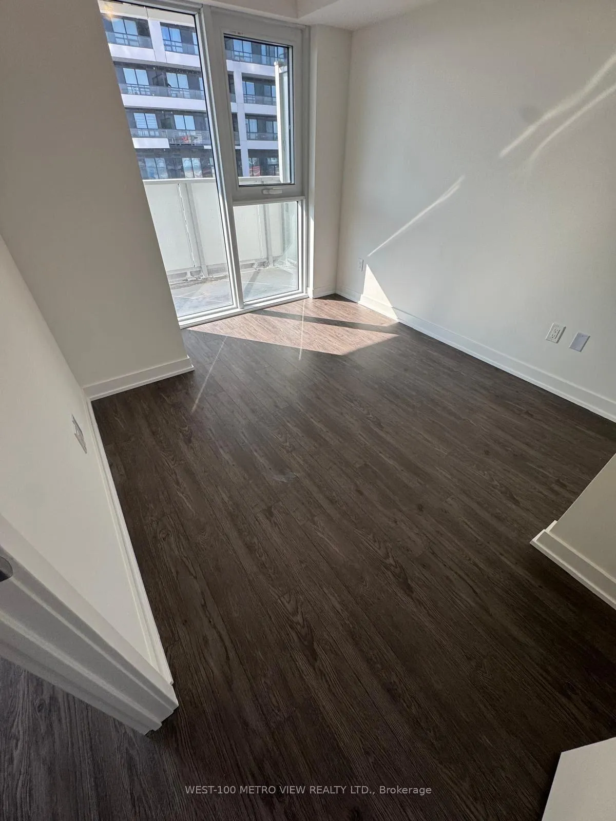 Photo 7 of Unit 610, 1010 Sandy Beach Road, Pickering, Bay Ridges — HOMEH