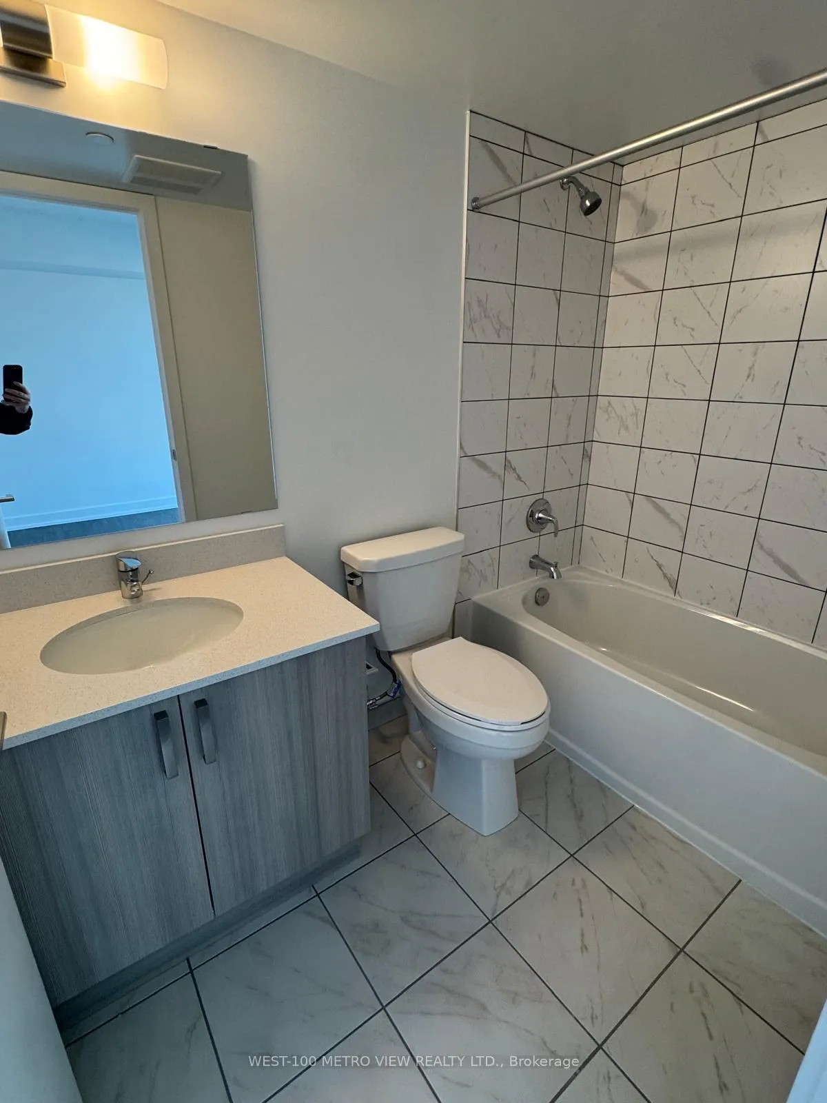 Photo 8 of Unit 1002, 1010 Sandy Beach Road, Pickering, Bay Ridges — HOMEH