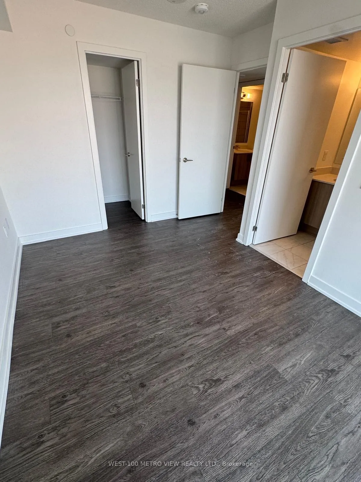 Photo 9 of Unit 1002, 1010 Sandy Beach Road, Pickering, Bay Ridges — HOMEH