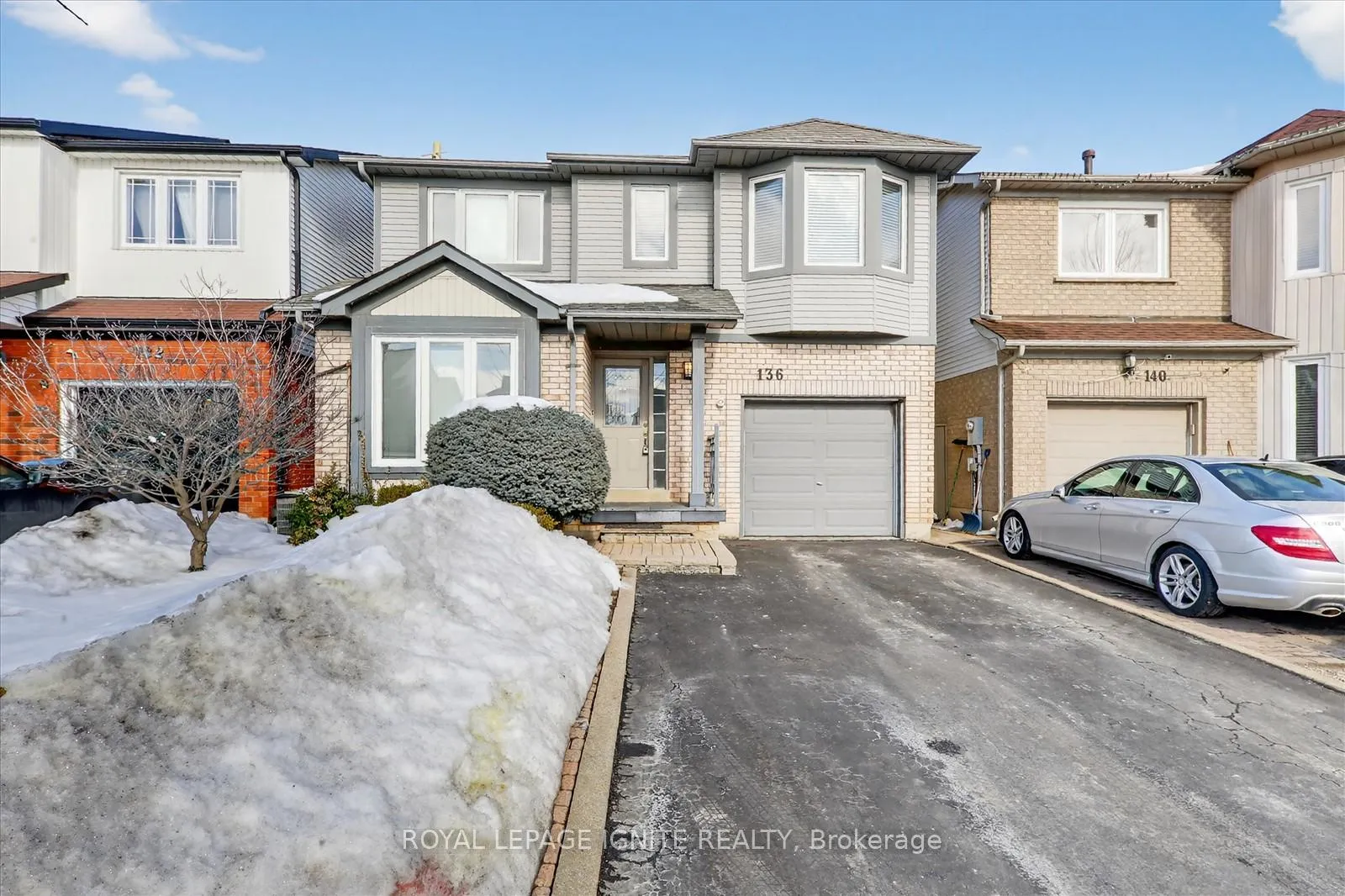 Photo 1 of 136 Chipmunk Crescent, Brampton, Sandringham-Wellington — HOMEH